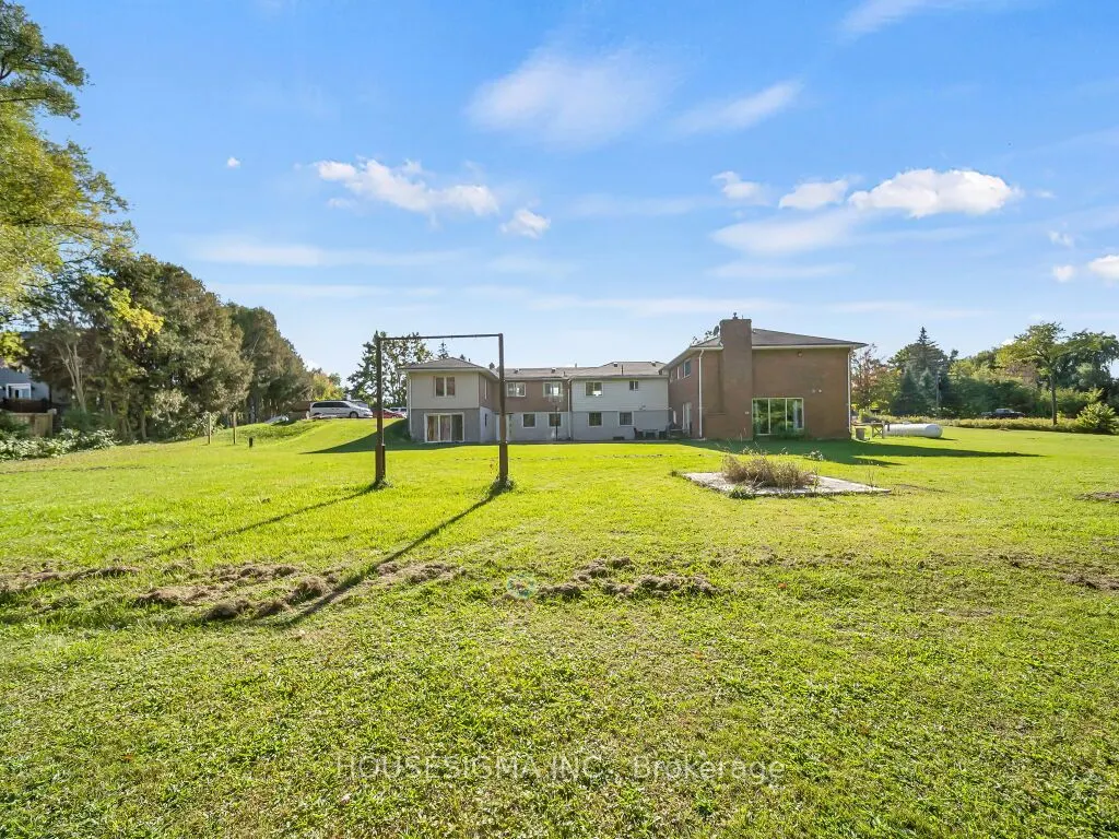 12571 Regional Rd 25 Road