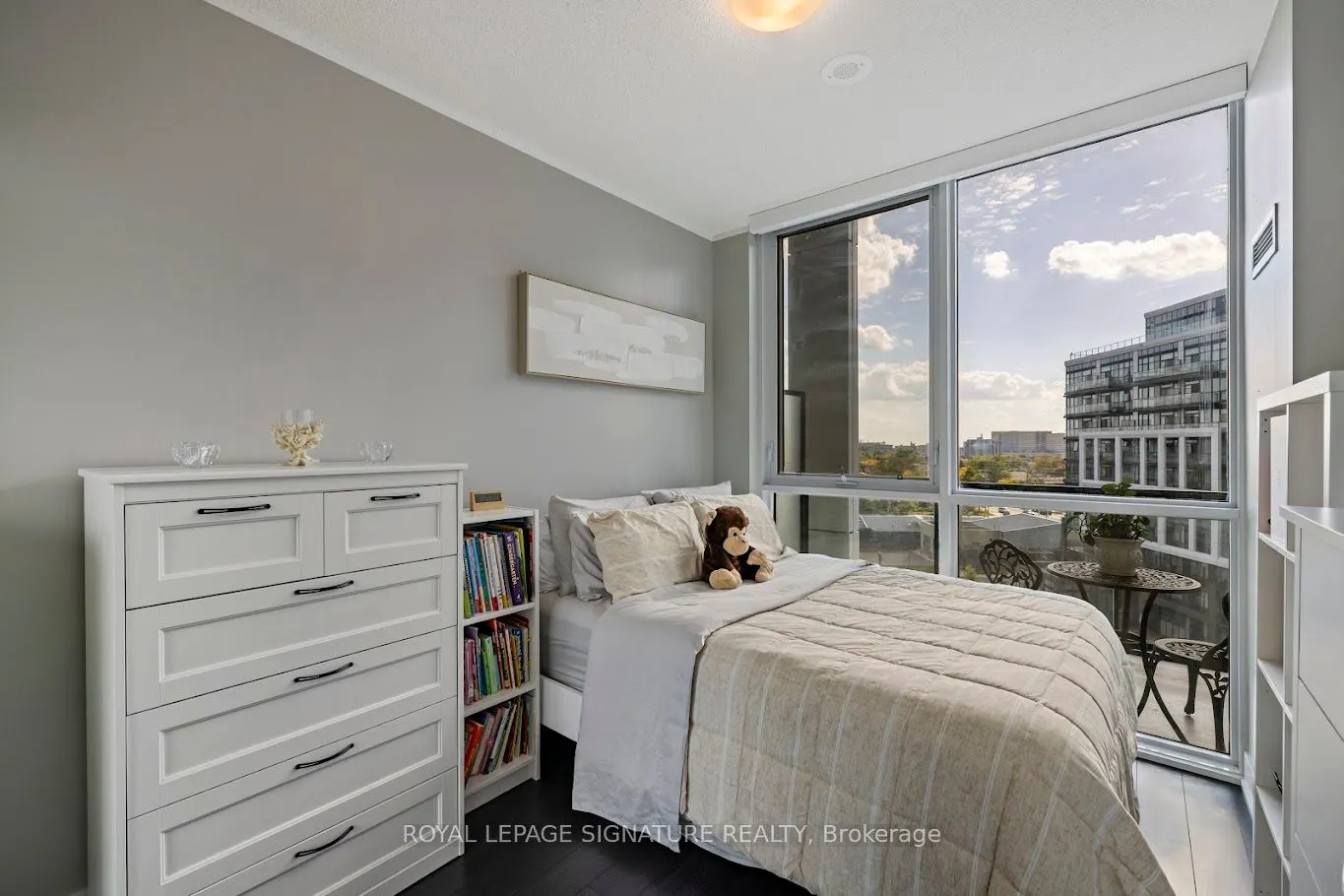 60 George Butchart Drive, #713