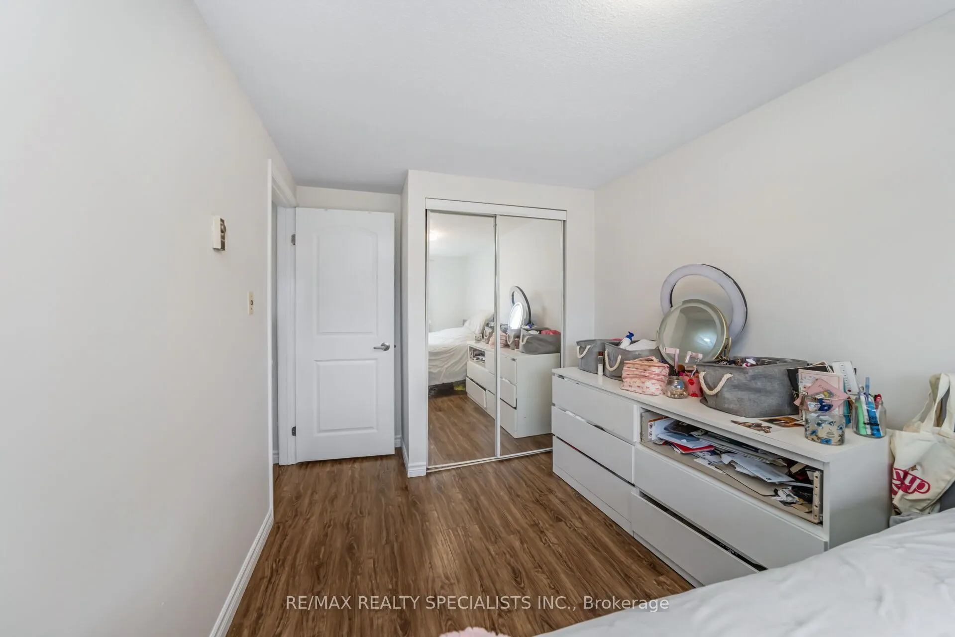 20 Darras Court, #20