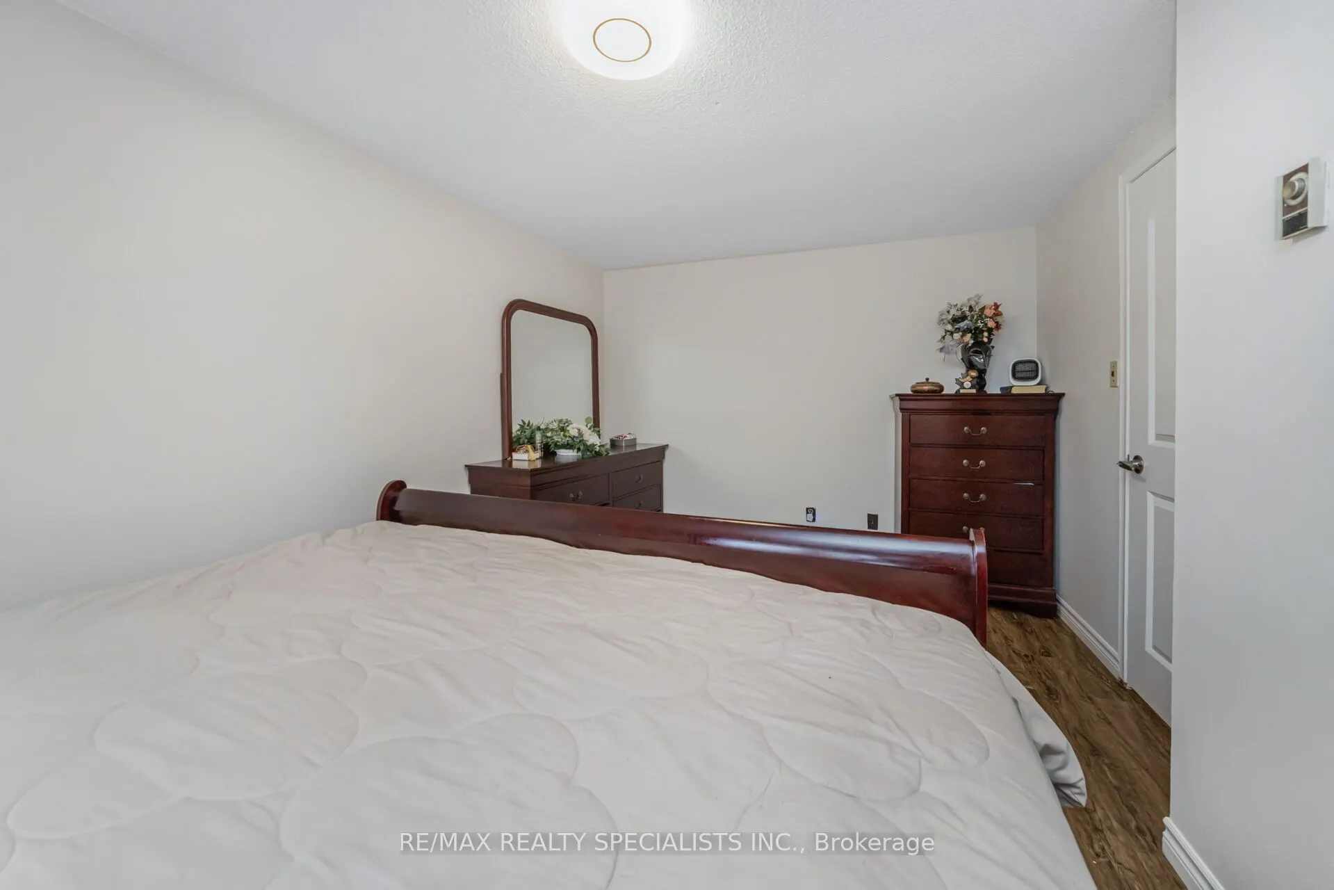 20 Darras Court, #20