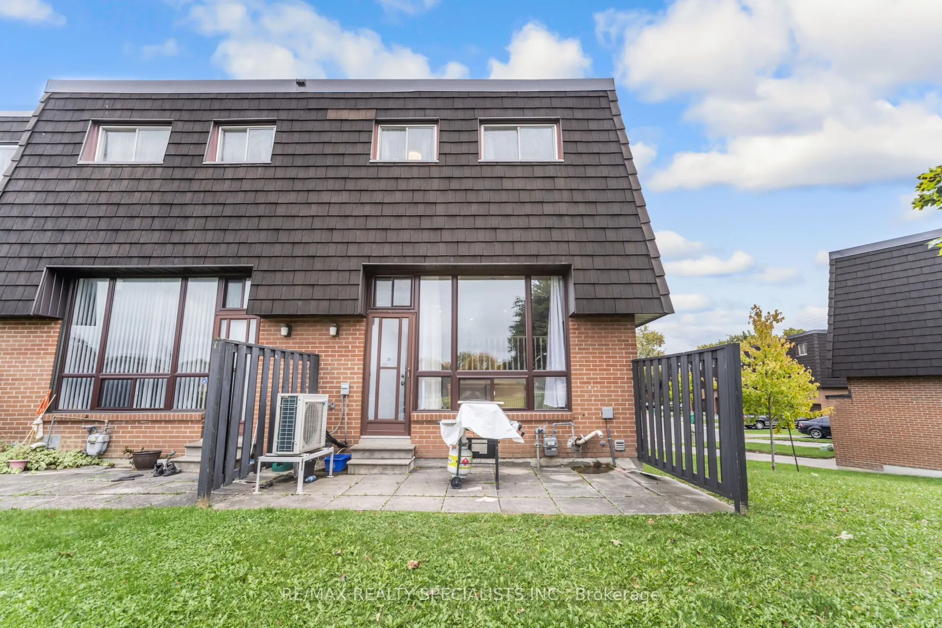 20 Darras Court, #20