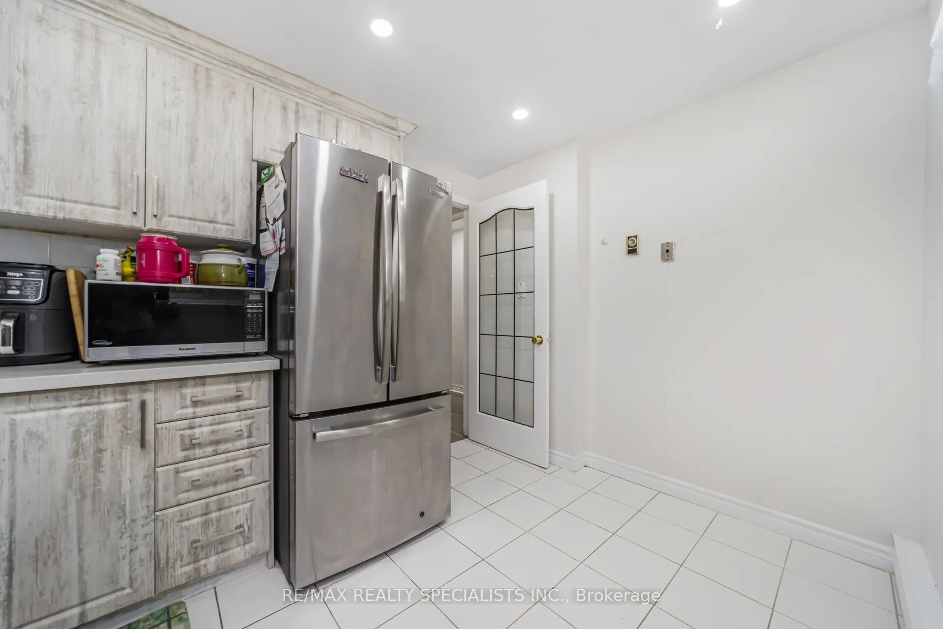20 Darras Court, #20