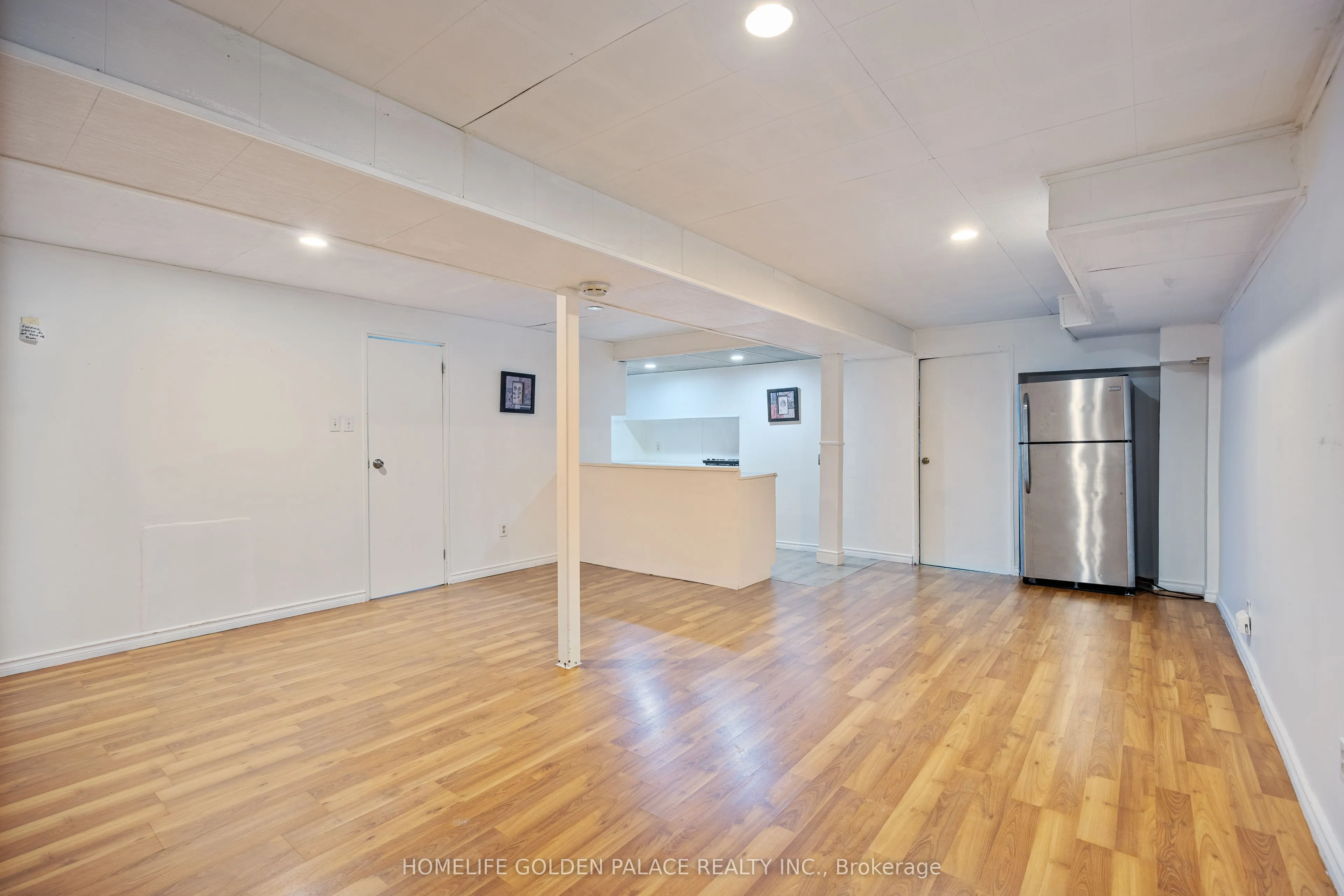 435 Melores Drive