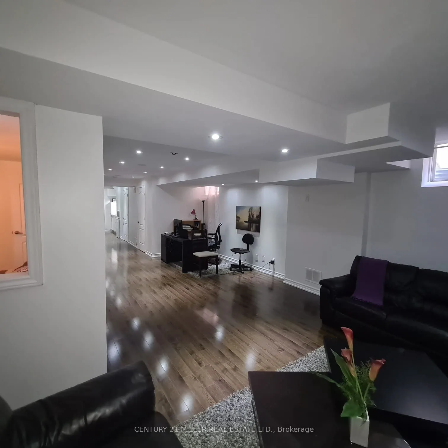 2447 PINE GLEN Road, #Lower Level