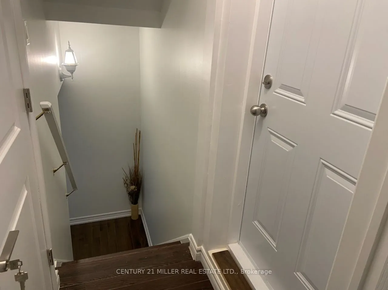 2447 PINE GLEN Road, #Lower Level