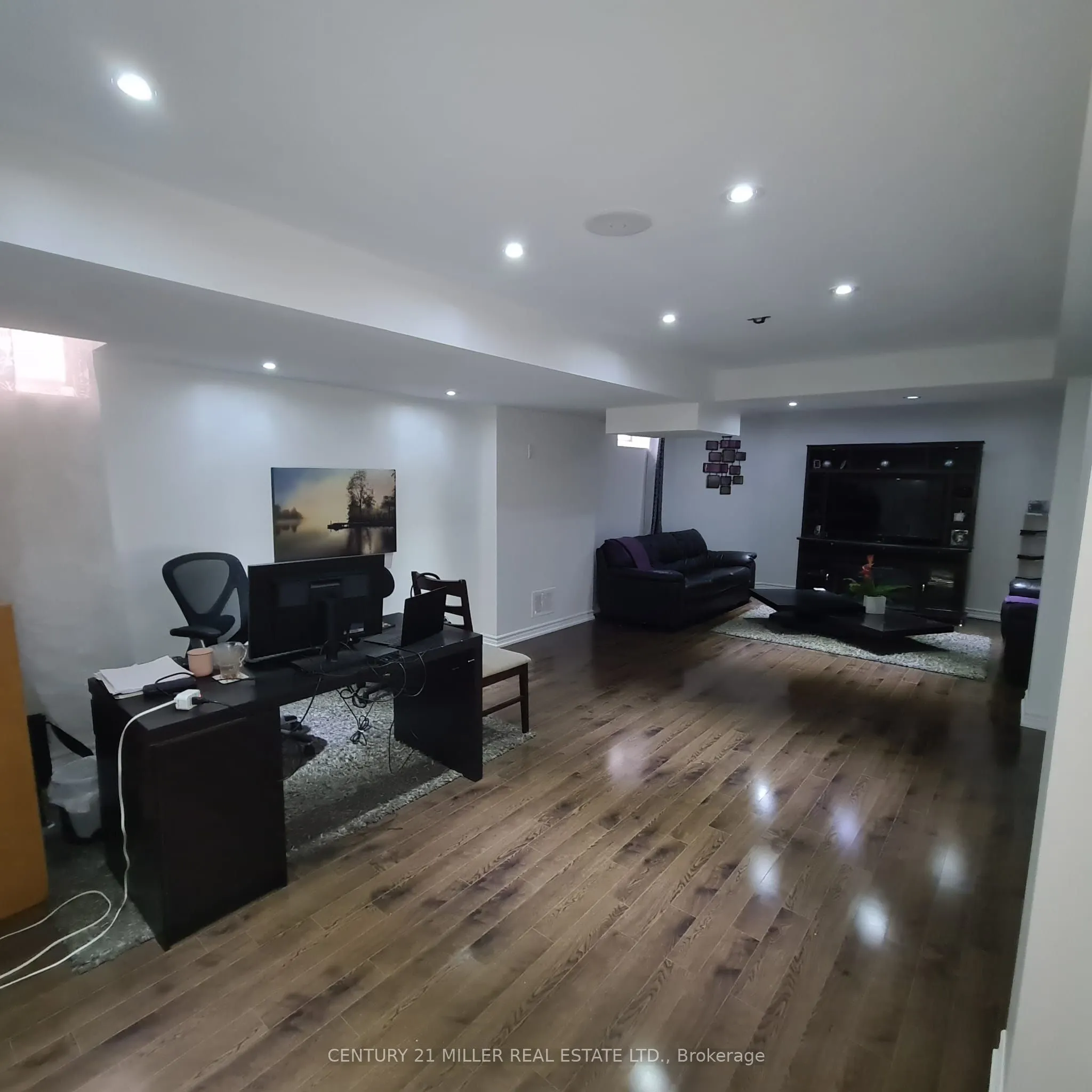 2447 PINE GLEN Road, #Lower Level