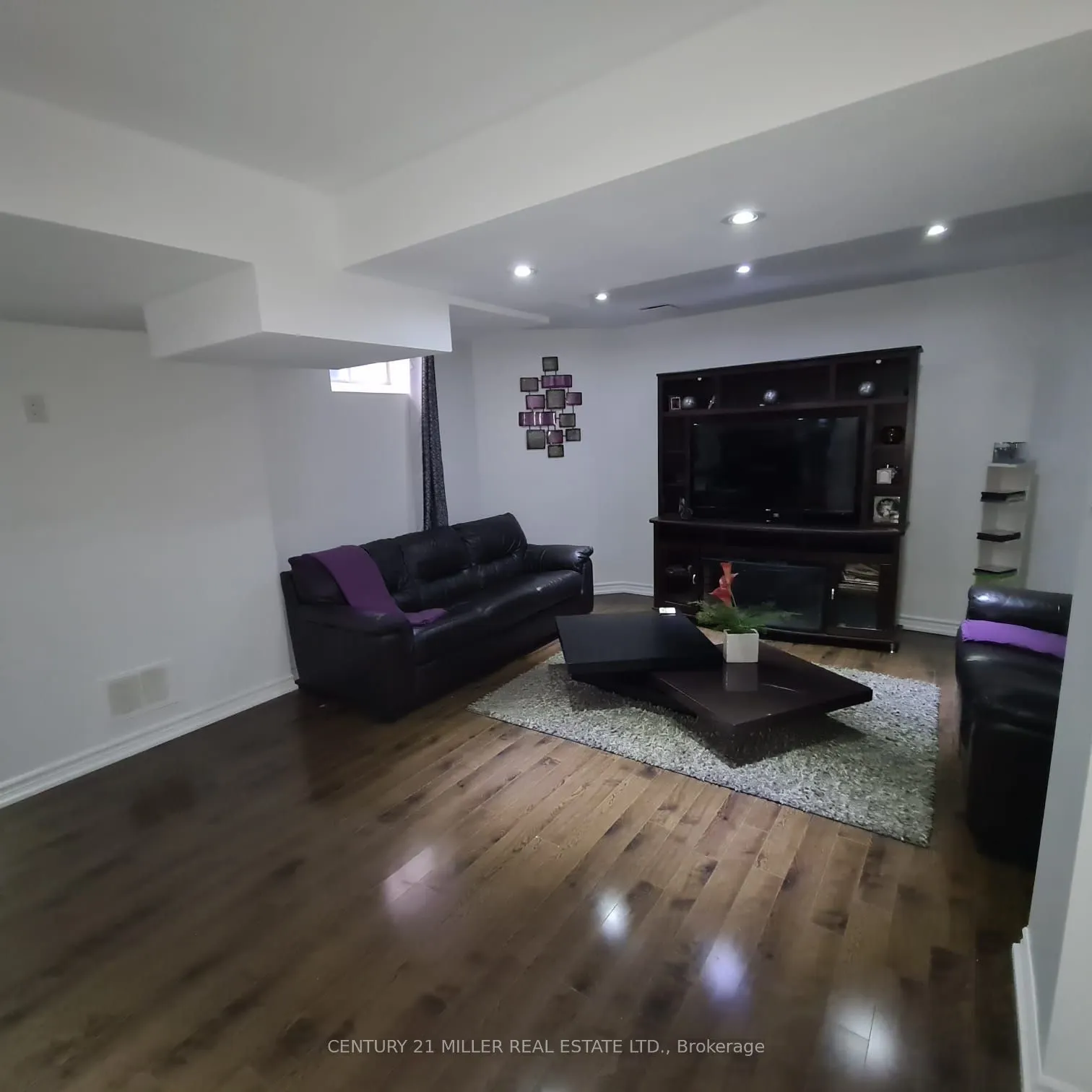 2447 PINE GLEN Road, #Lower Level
