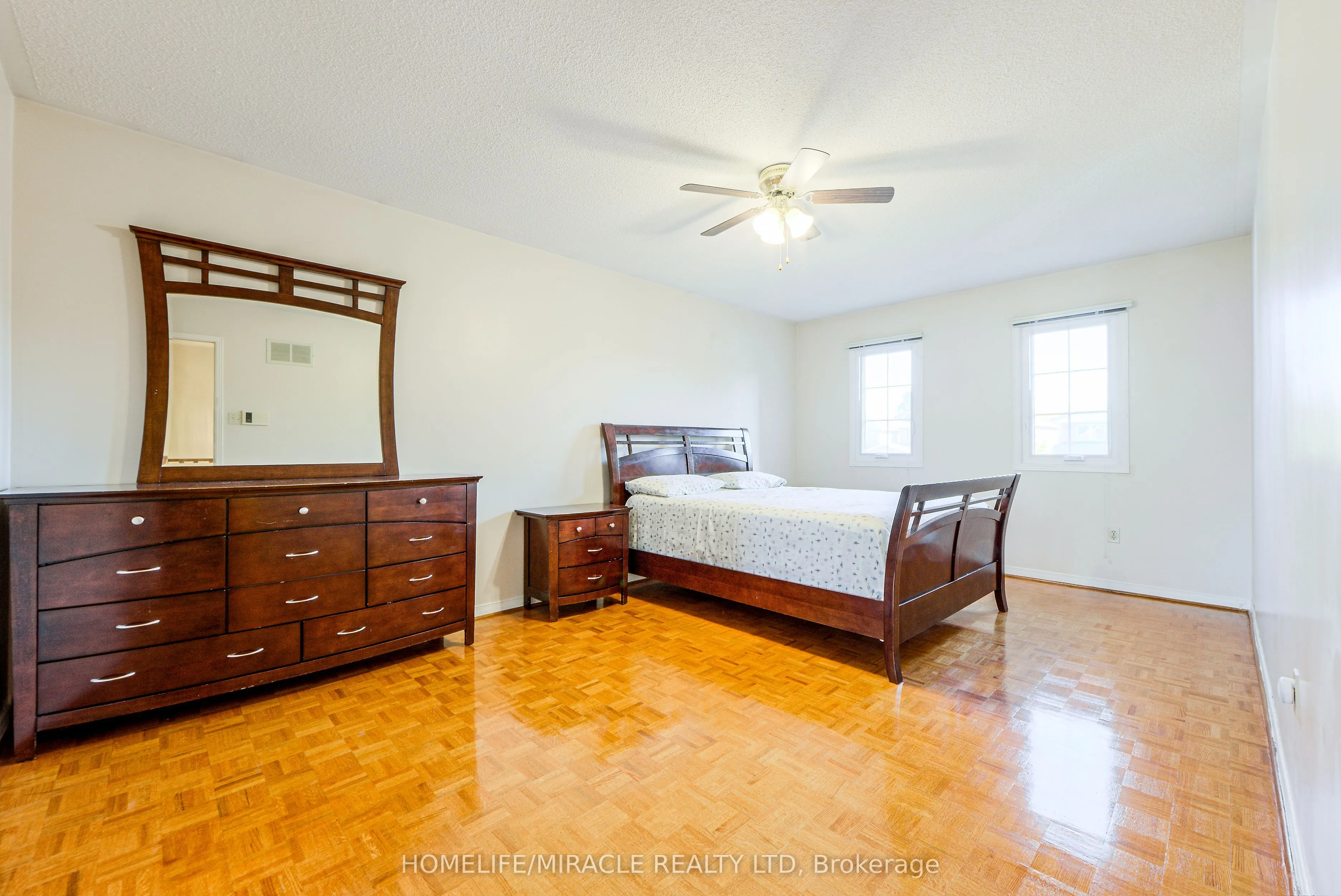 89 Woodlot Crescent