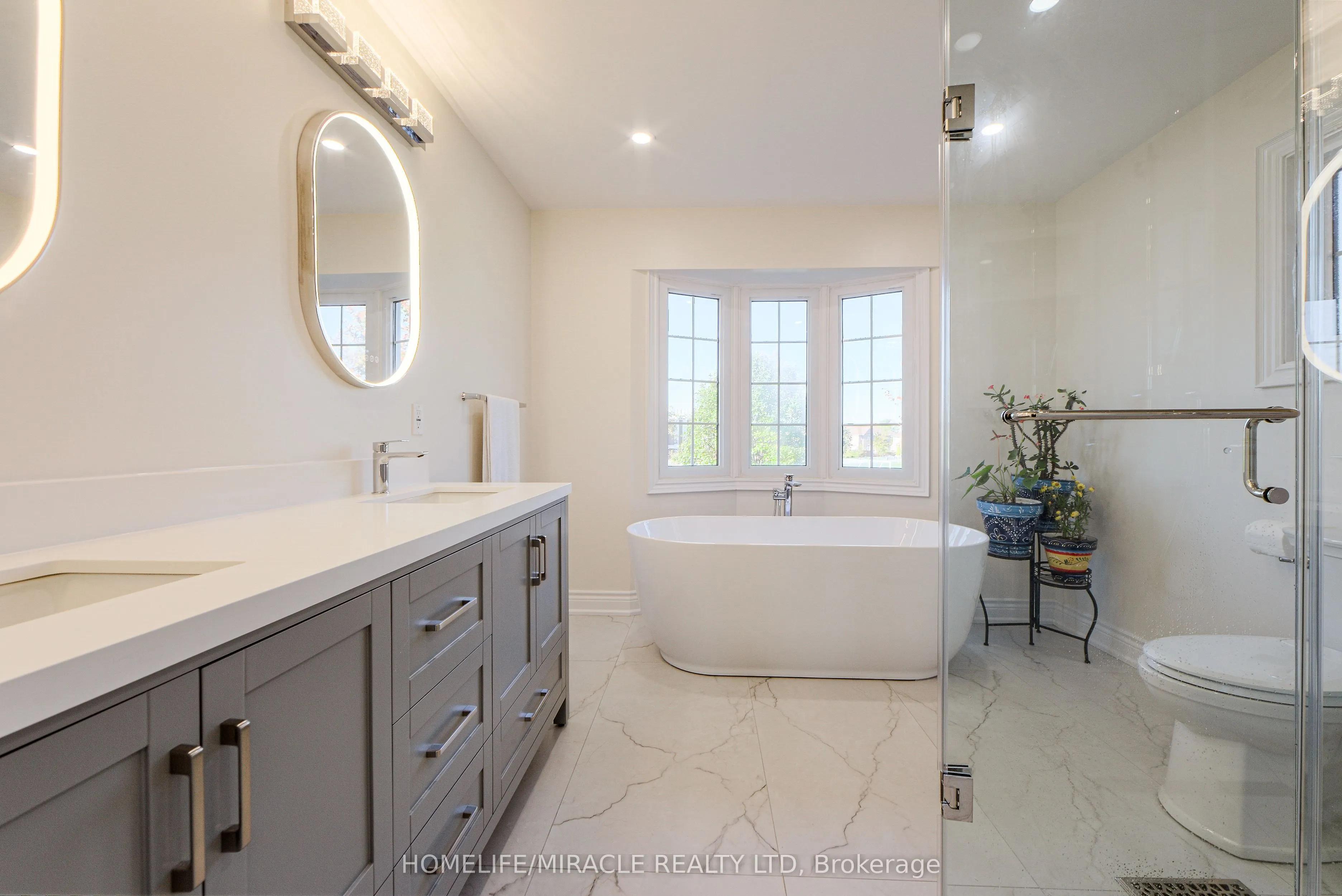 89 Woodlot Crescent