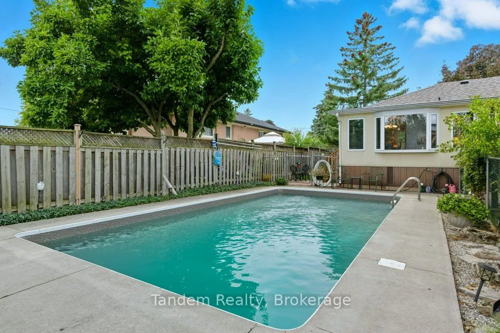 388 Highside Drive N