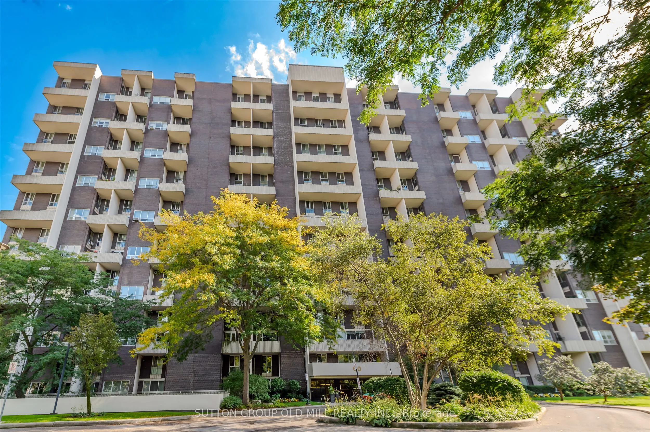 60 Southport Street, #916