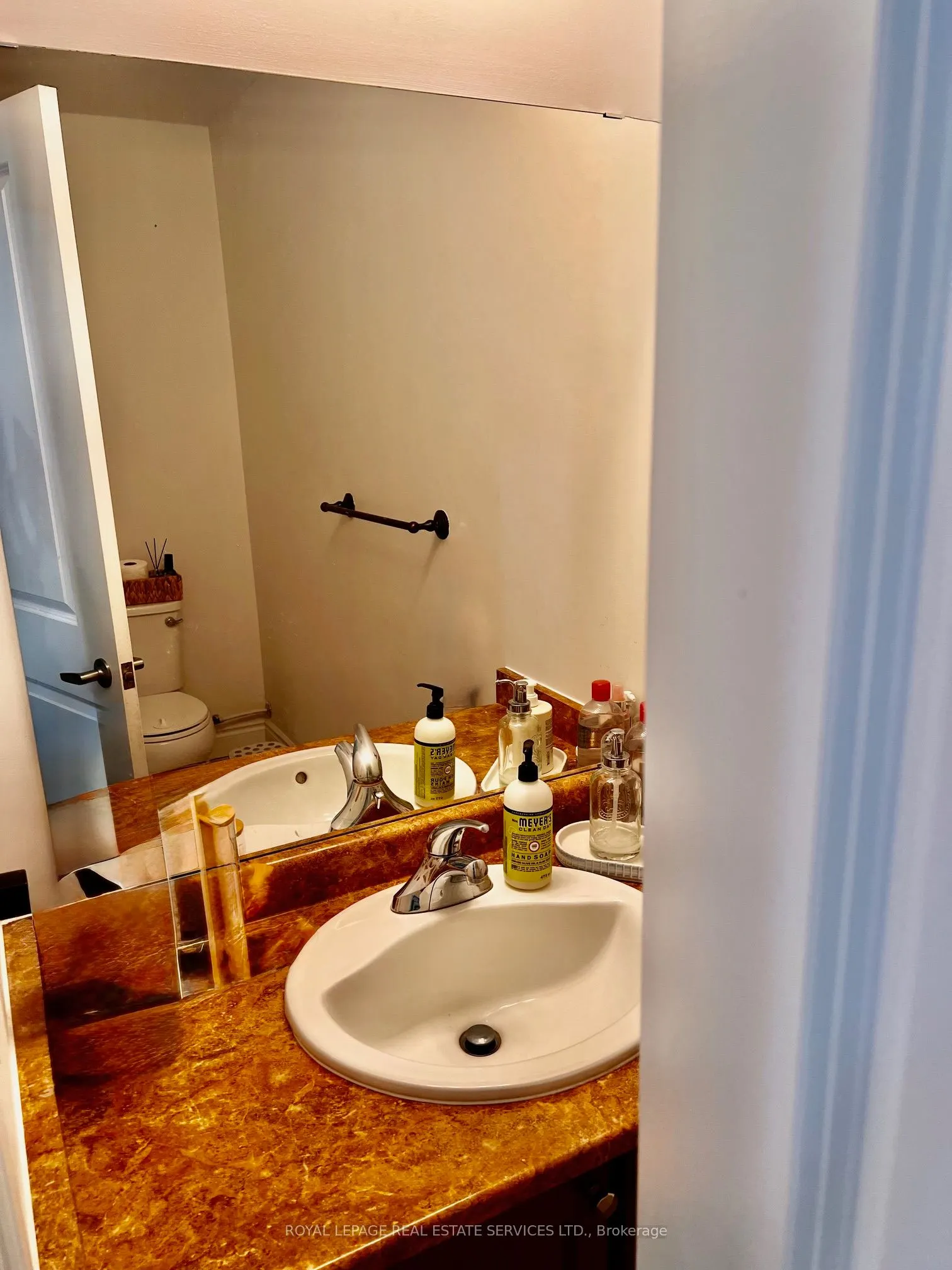 5010 Corporate Drive, #422