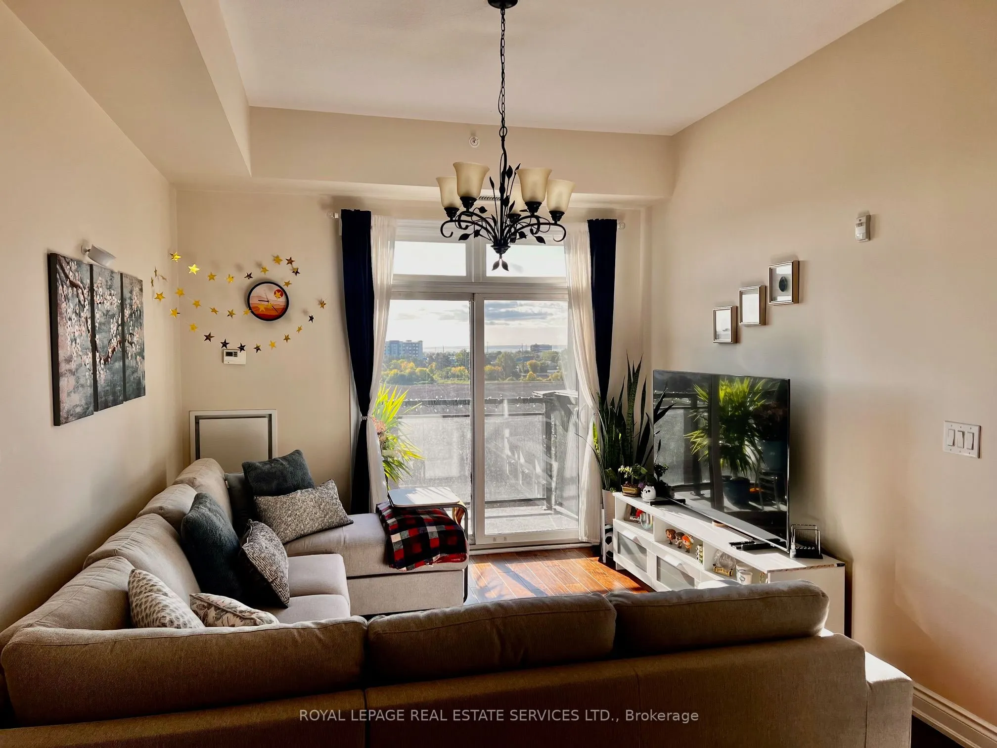 5010 Corporate Drive, #422