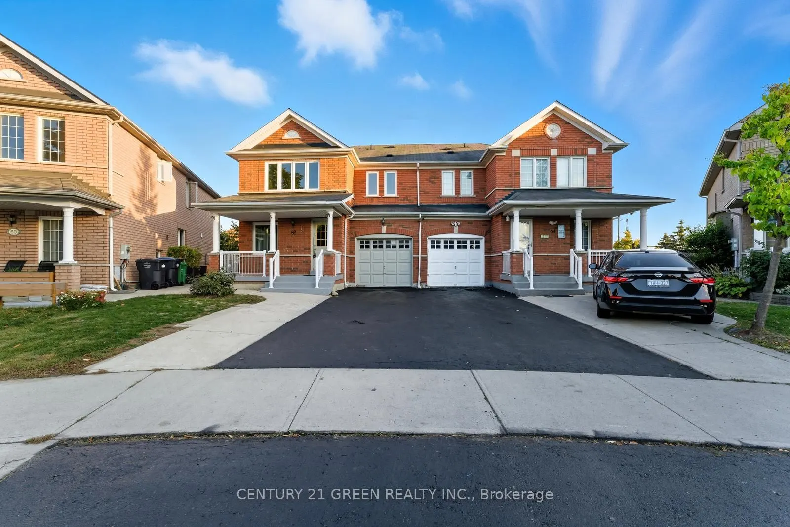 62 Saintsbury Crescent