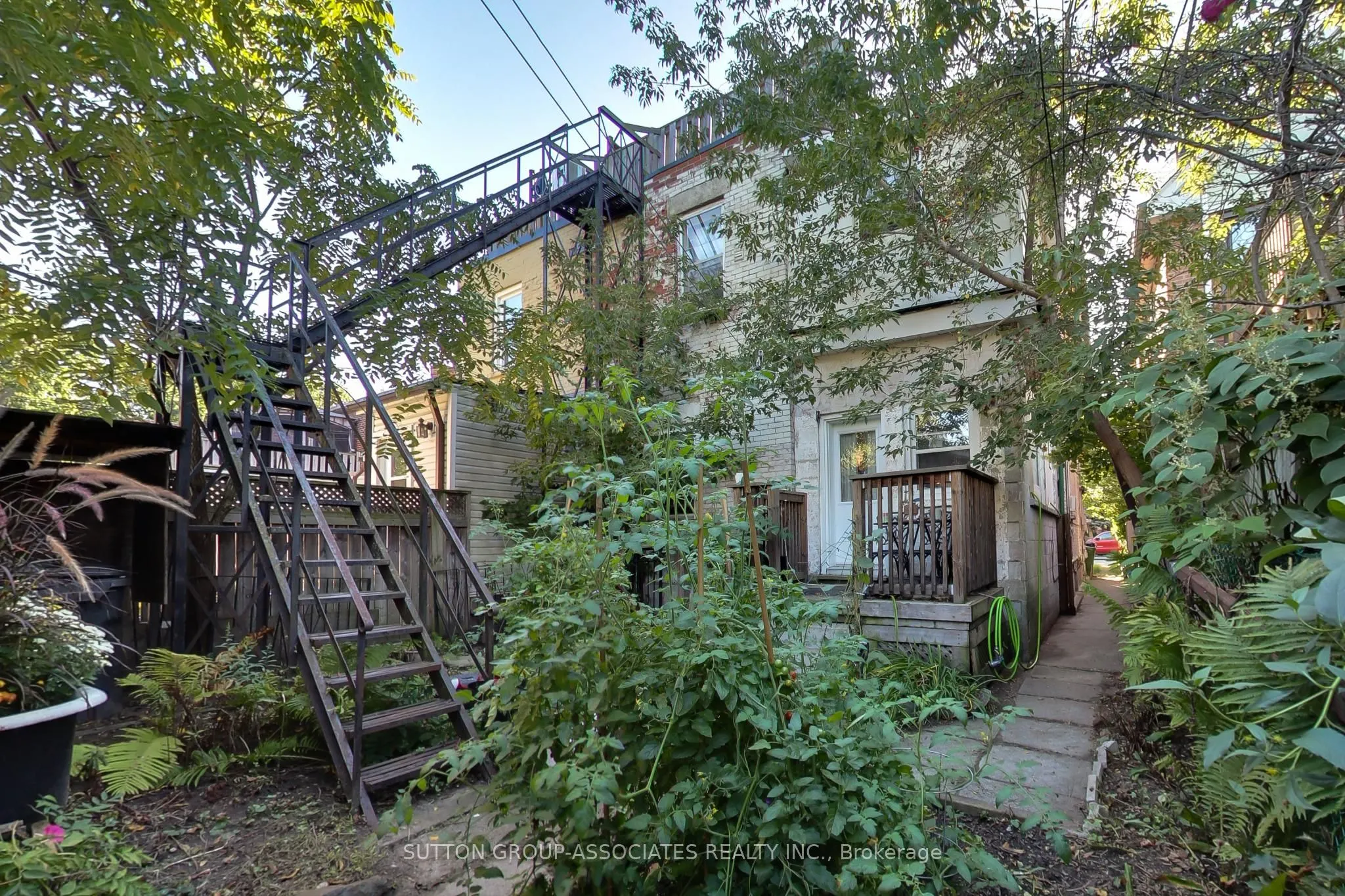 203 Fairview Avenue