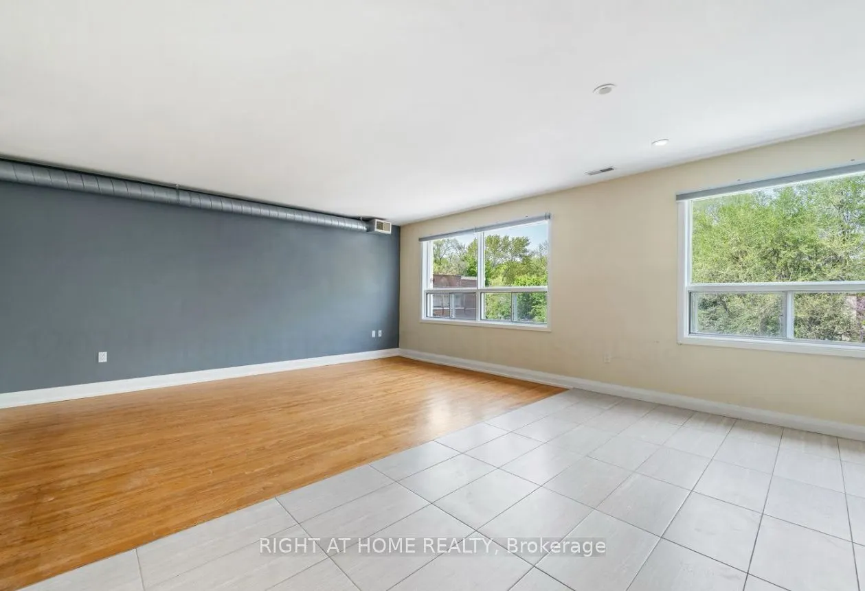 1207 Hurontario Street, #B