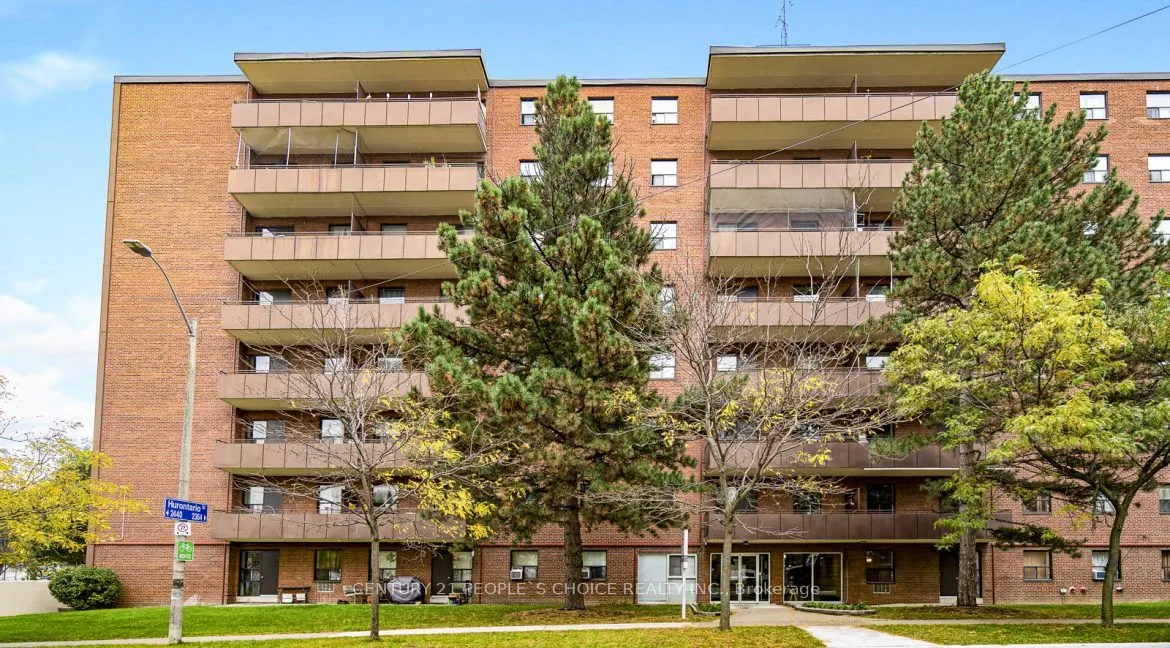 20 Paisley Boulevard W, #512