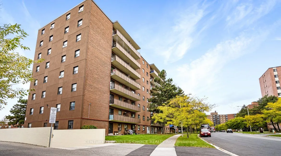 20 Paisley Boulevard W, #512