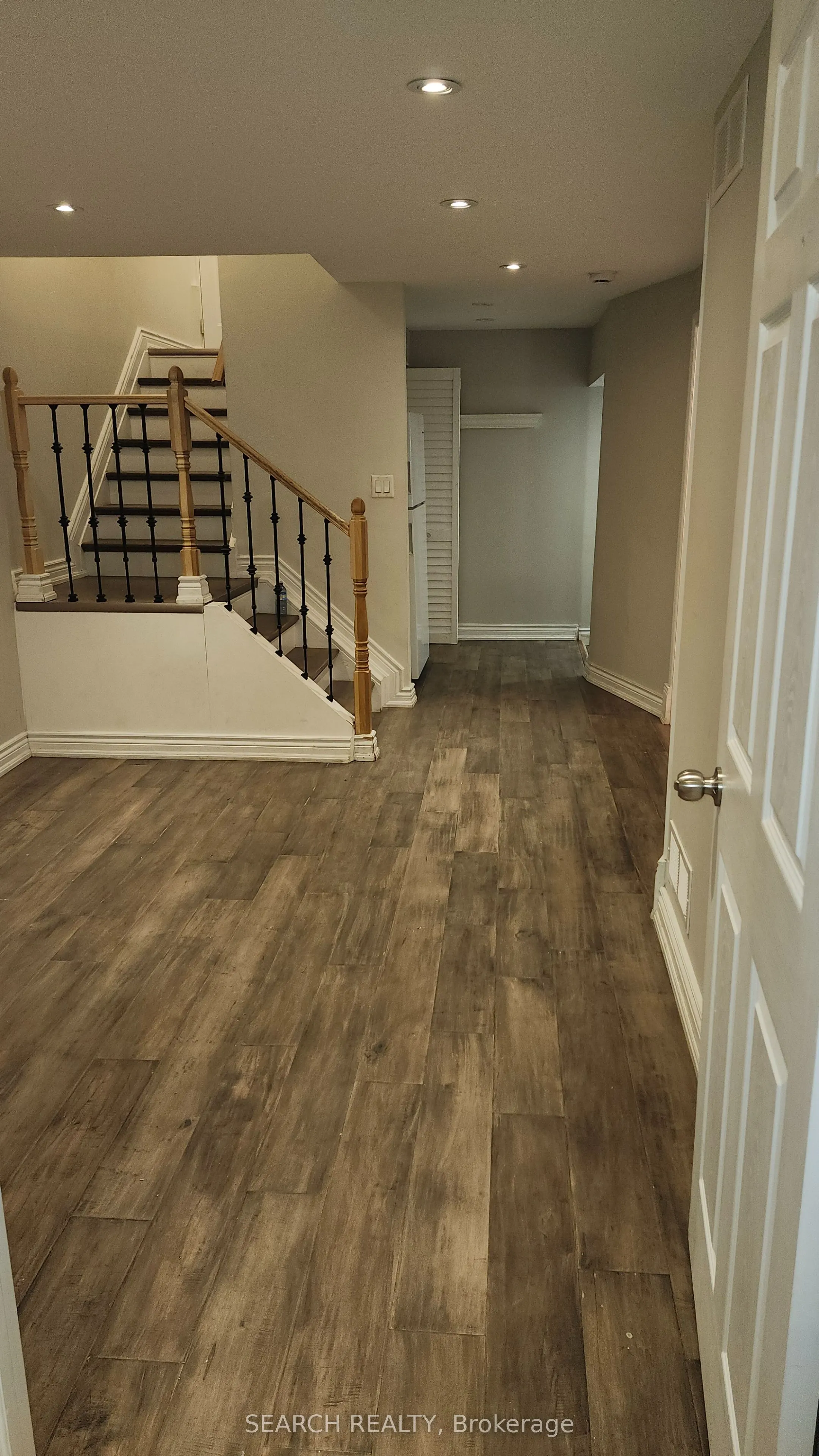 3492 Fountain Park Avenue W, #Basement