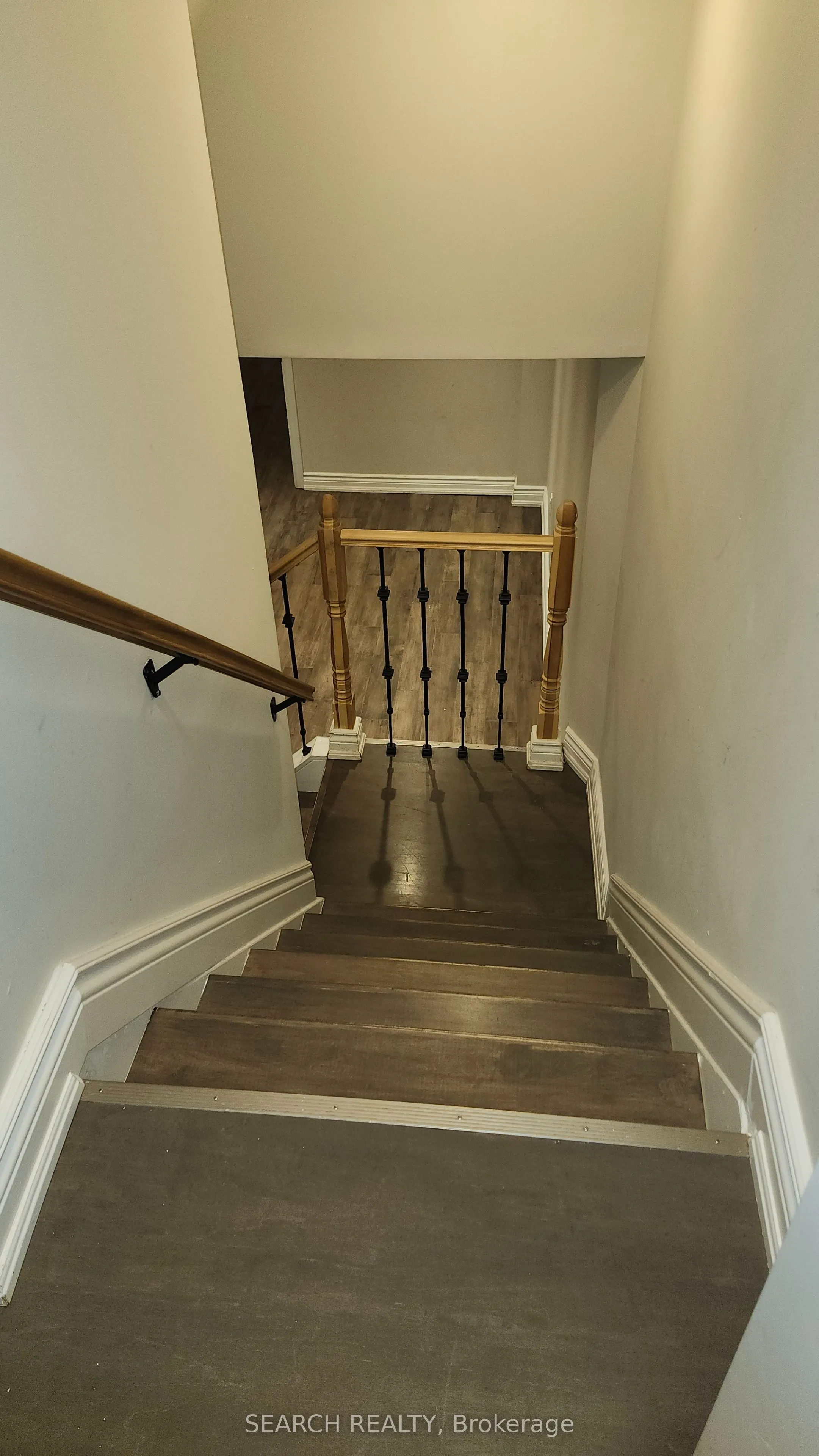3492 Fountain Park Avenue W, #Basement
