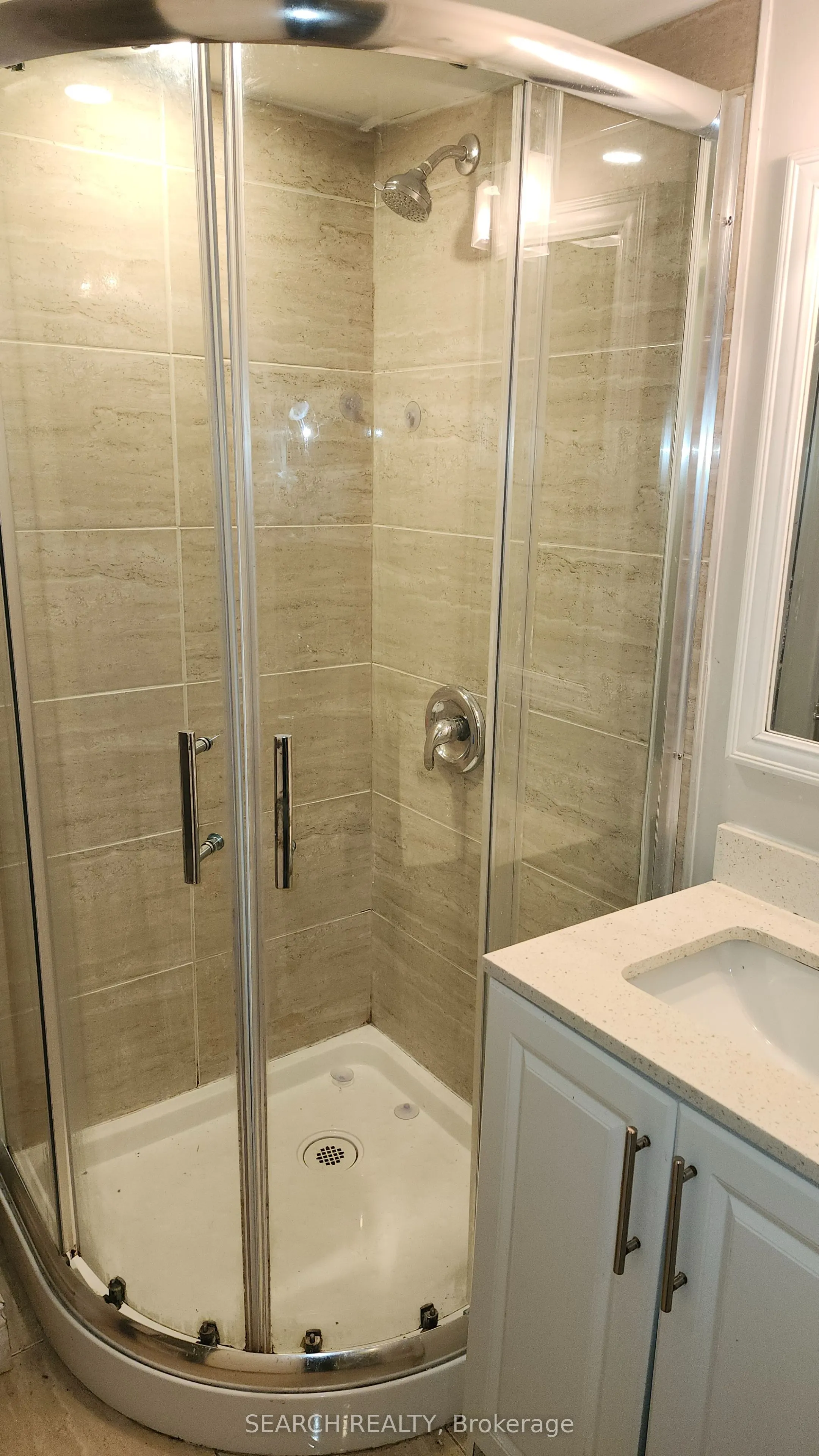 3492 Fountain Park Avenue W, #Basement