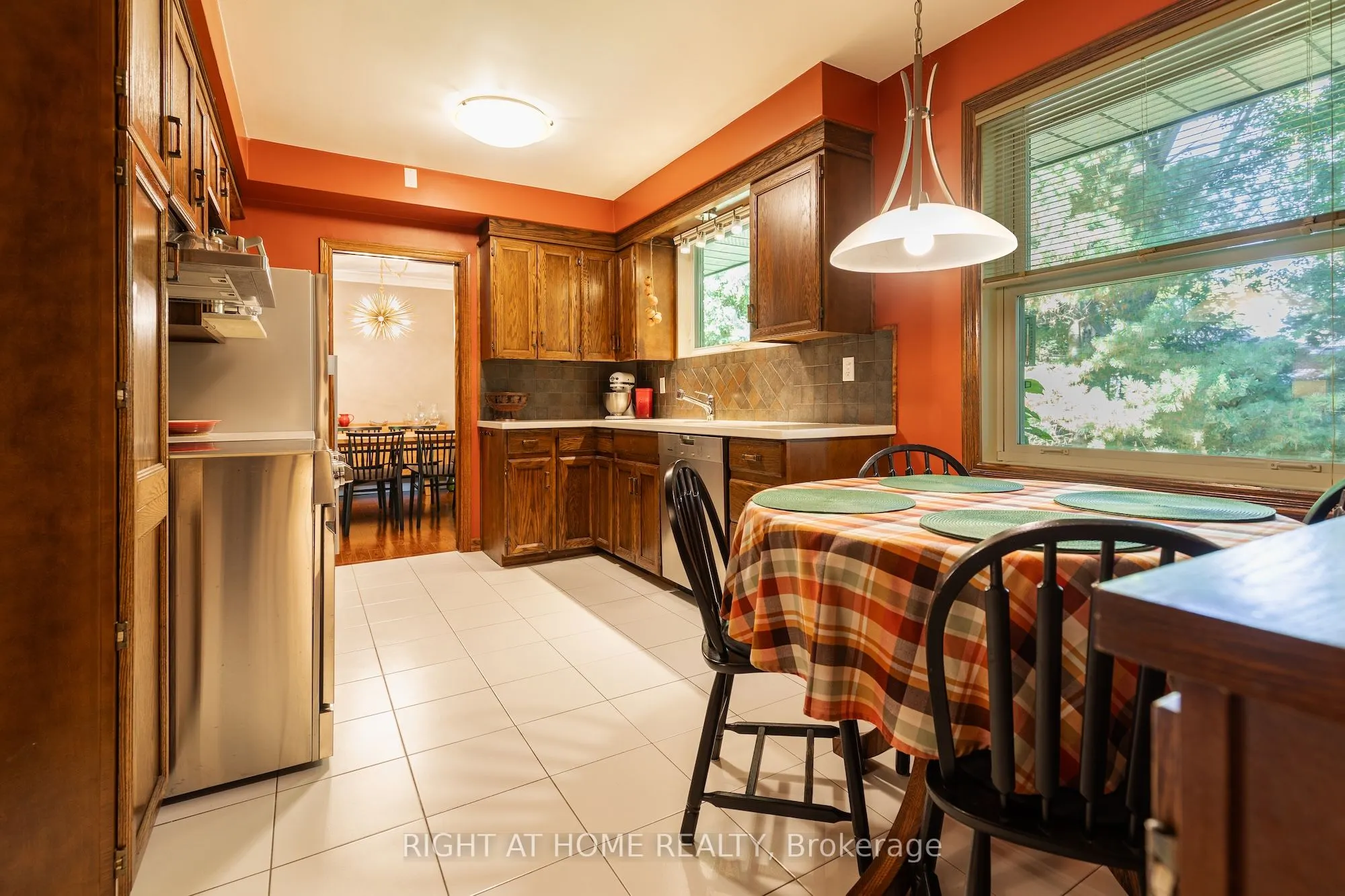 3325 Enniskillen Circle