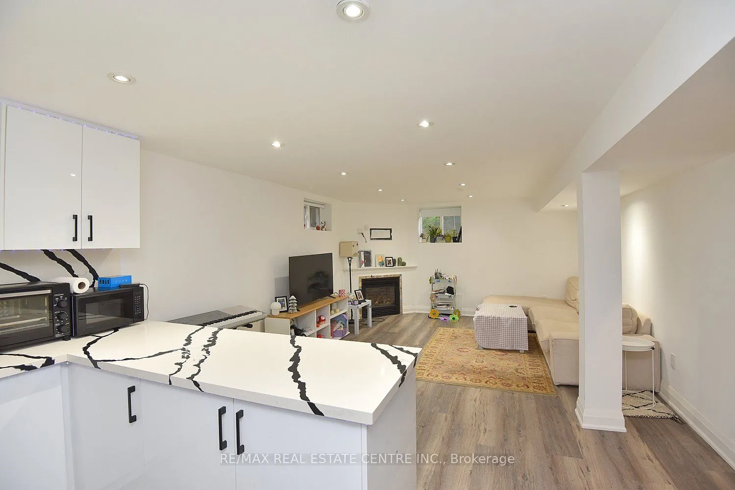 405 Erindale Drive