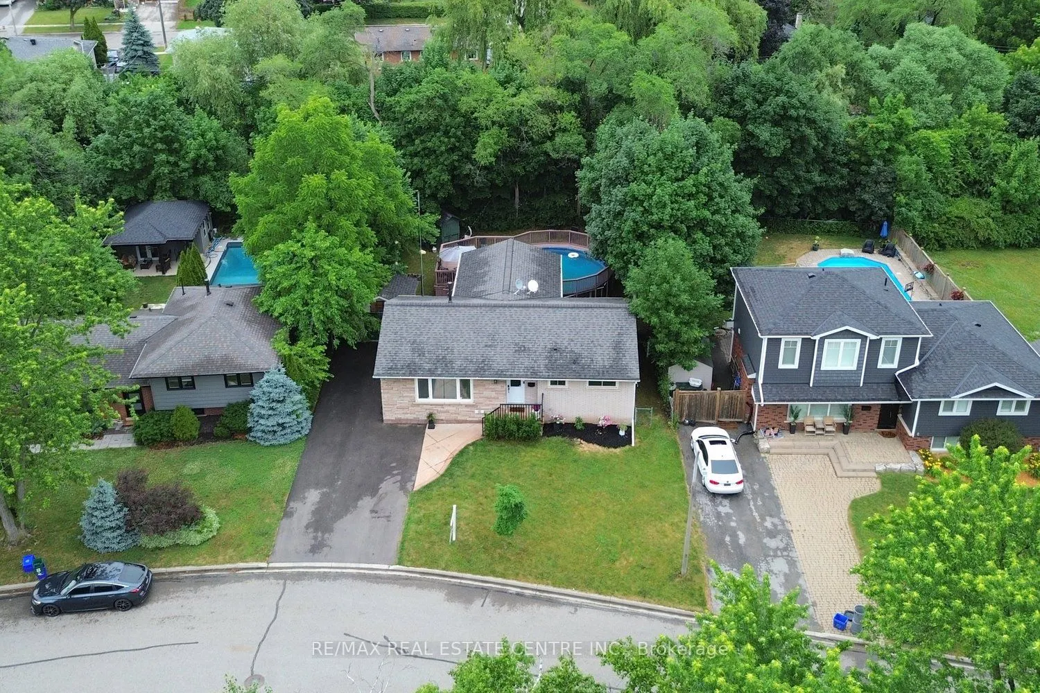 405 Erindale Drive