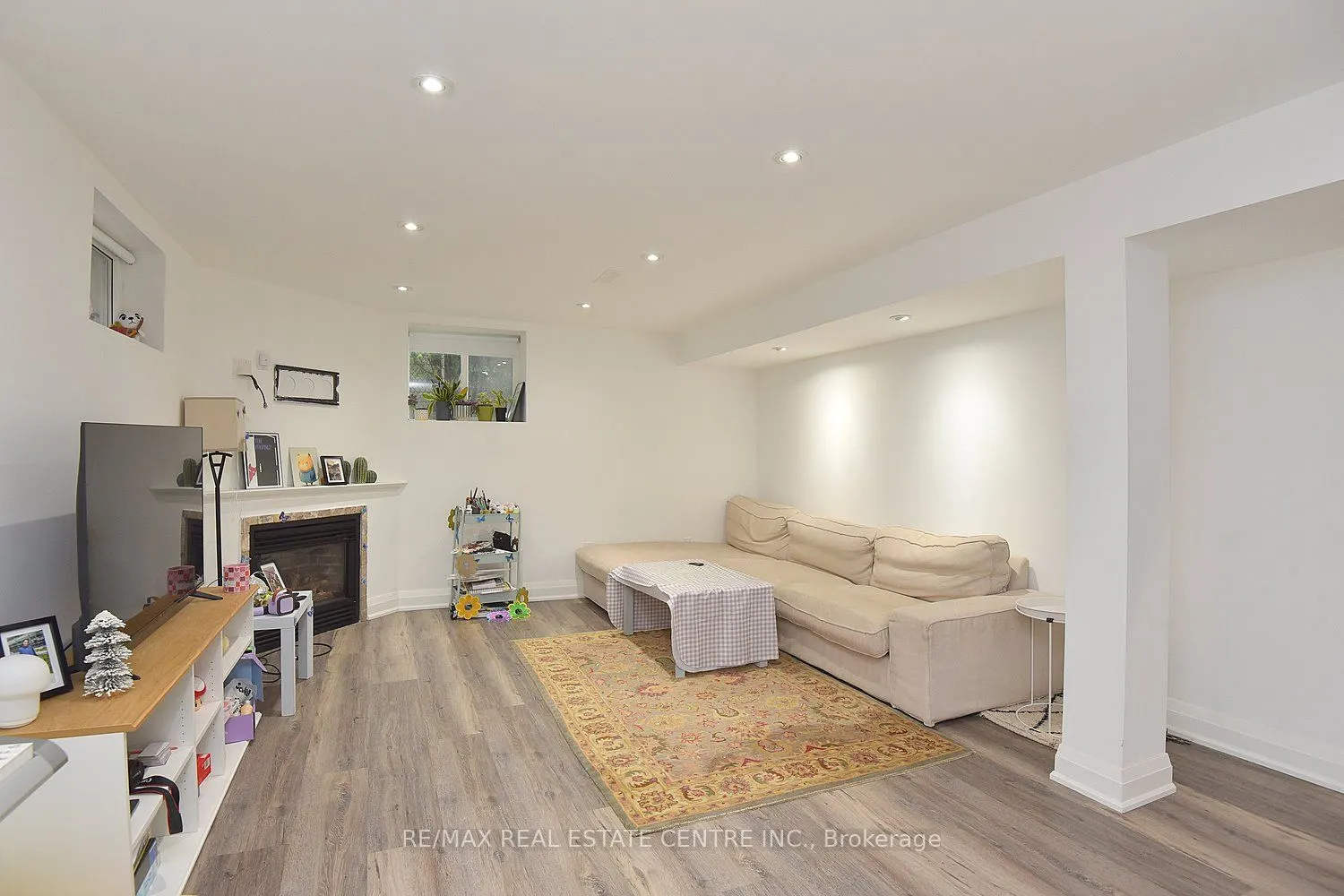 405 Erindale Drive