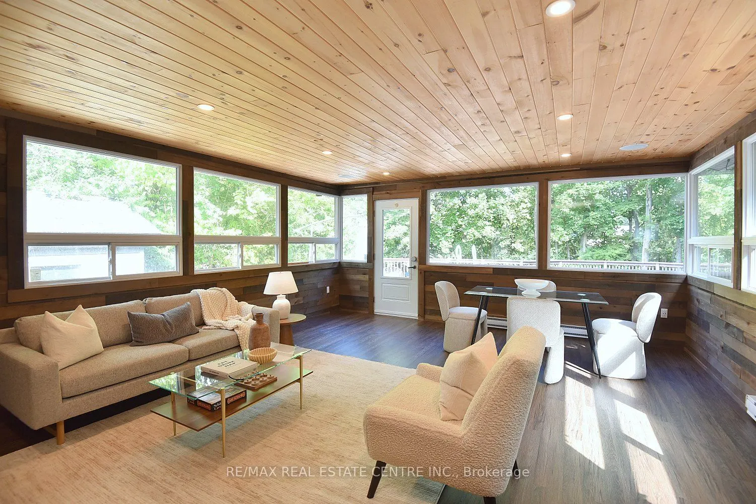 405 Erindale Drive