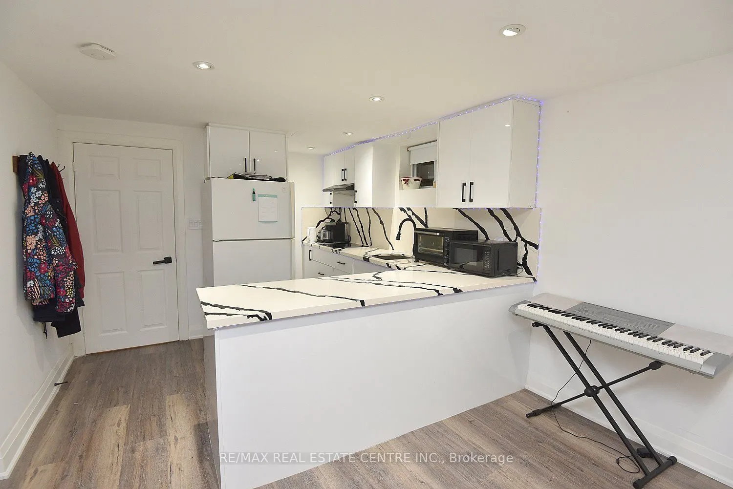 405 Erindale Drive