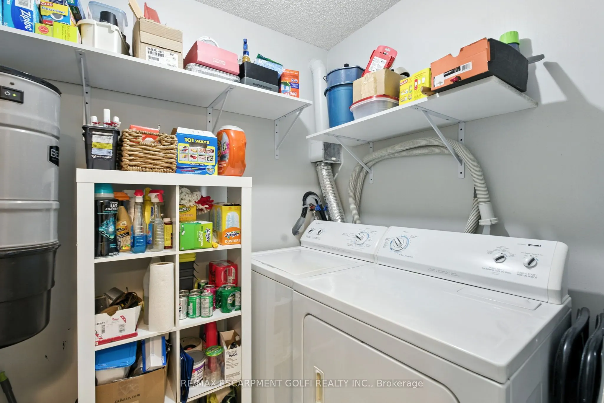 1201 North Shore Boulevard E, #208