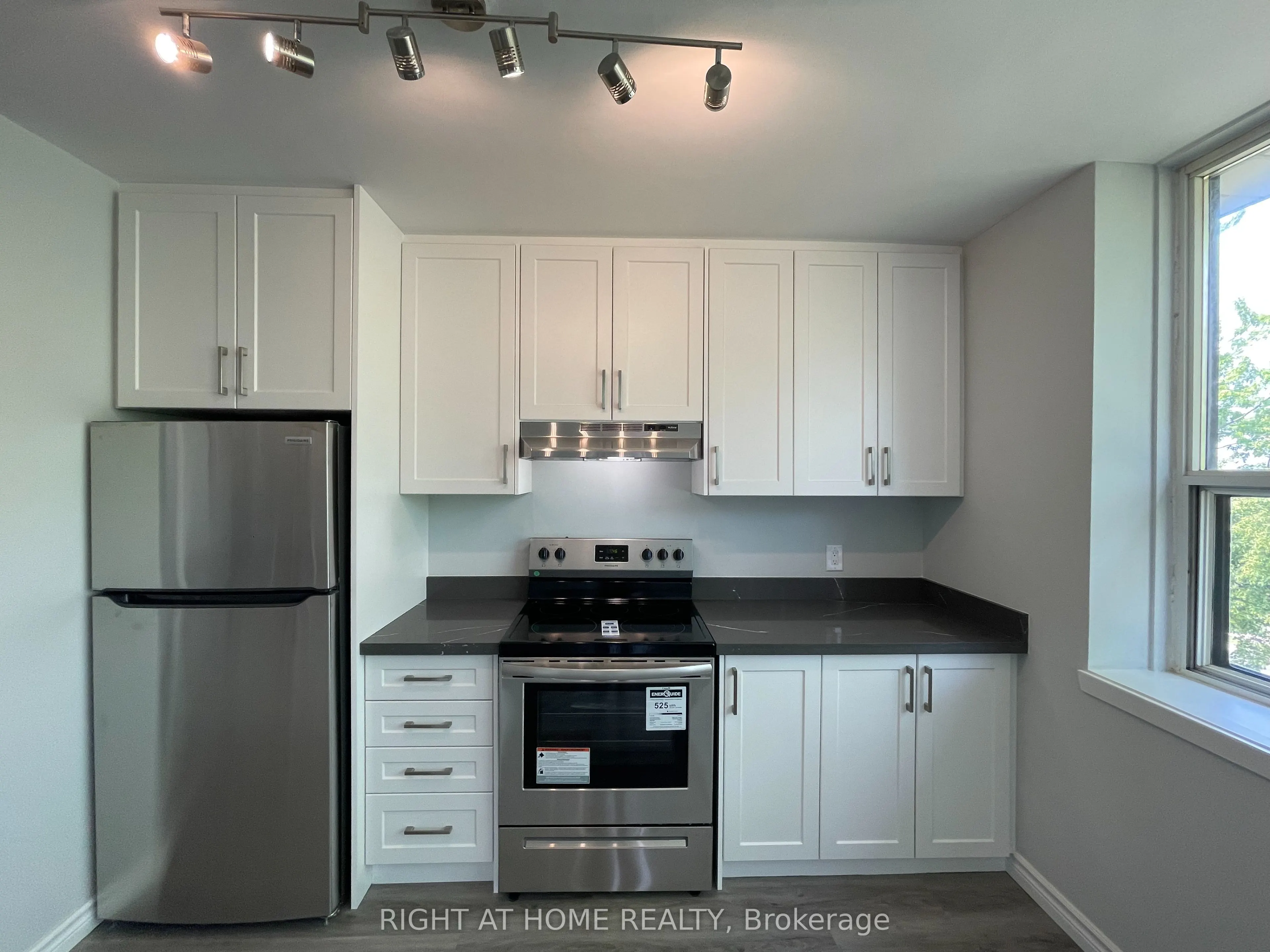 33 Flamborough Drive