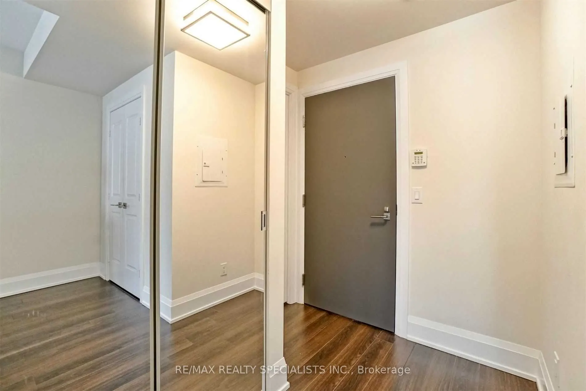 1 Old Mill Drive, #106