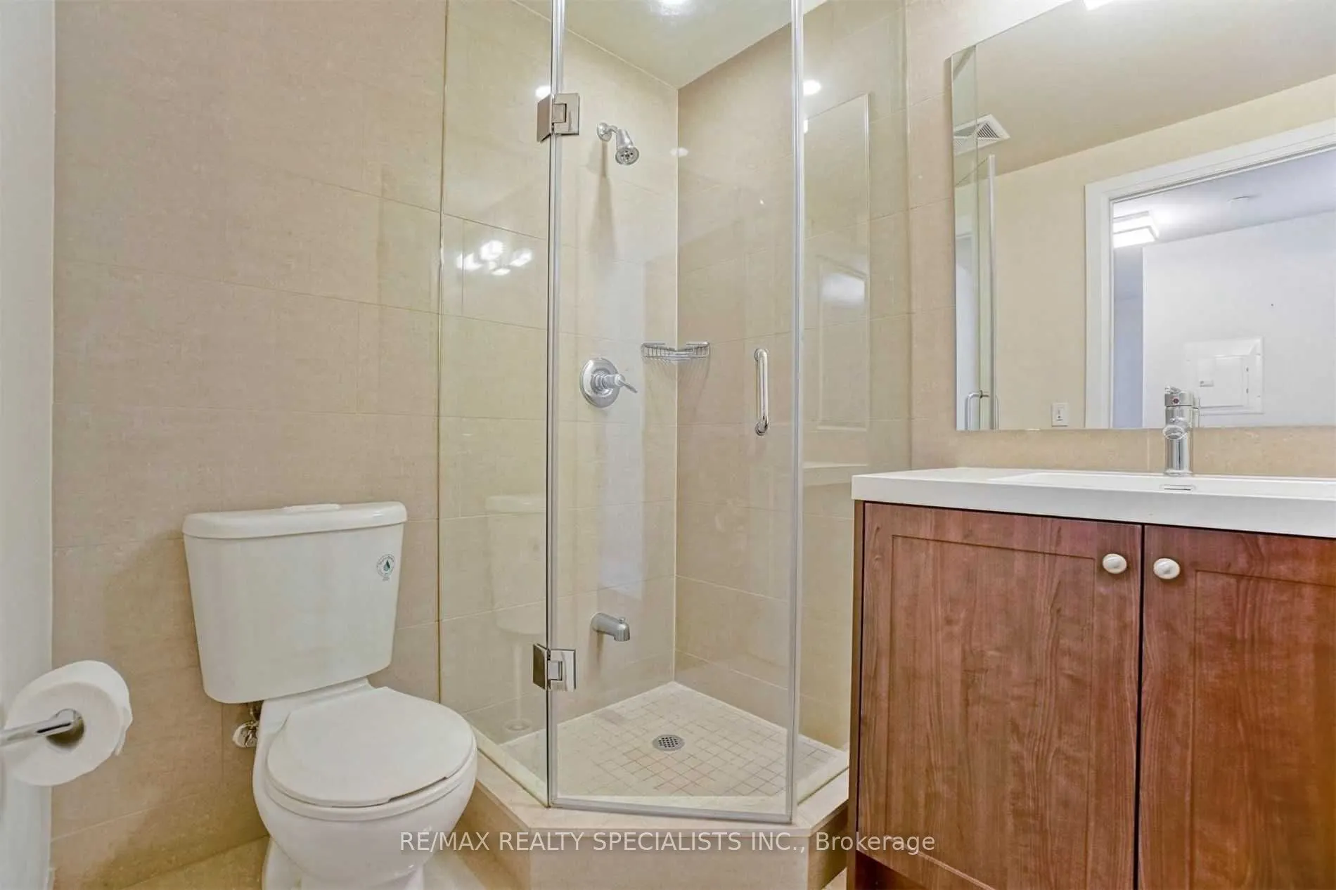 1 Old Mill Drive, #106