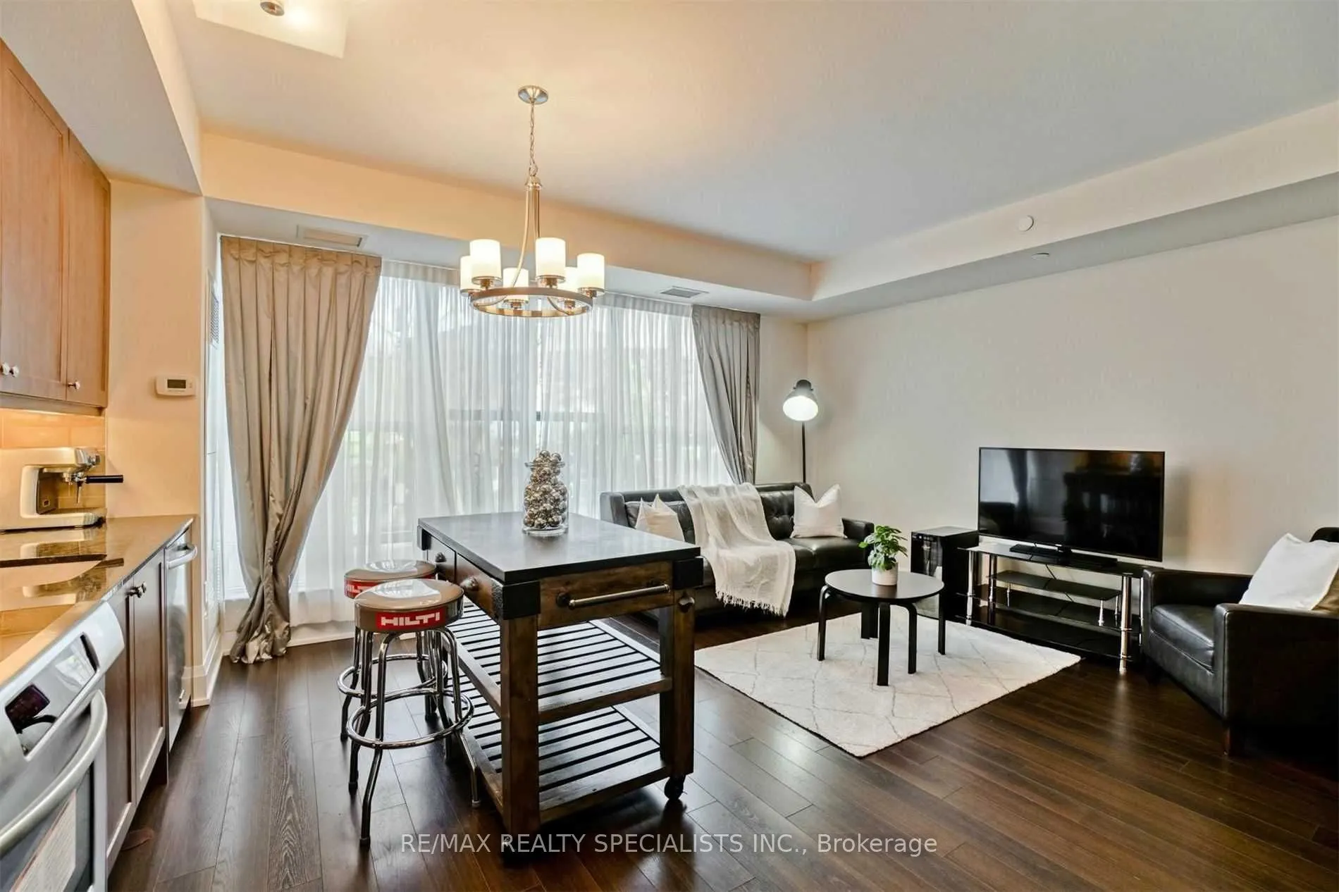 1 Old Mill Drive, #106