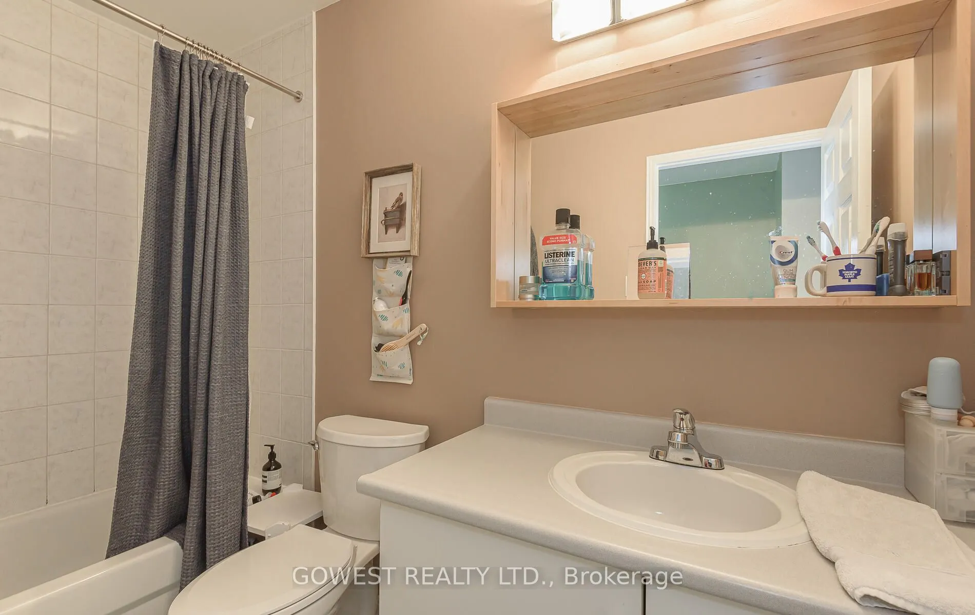 1538 Dupont Street, #B