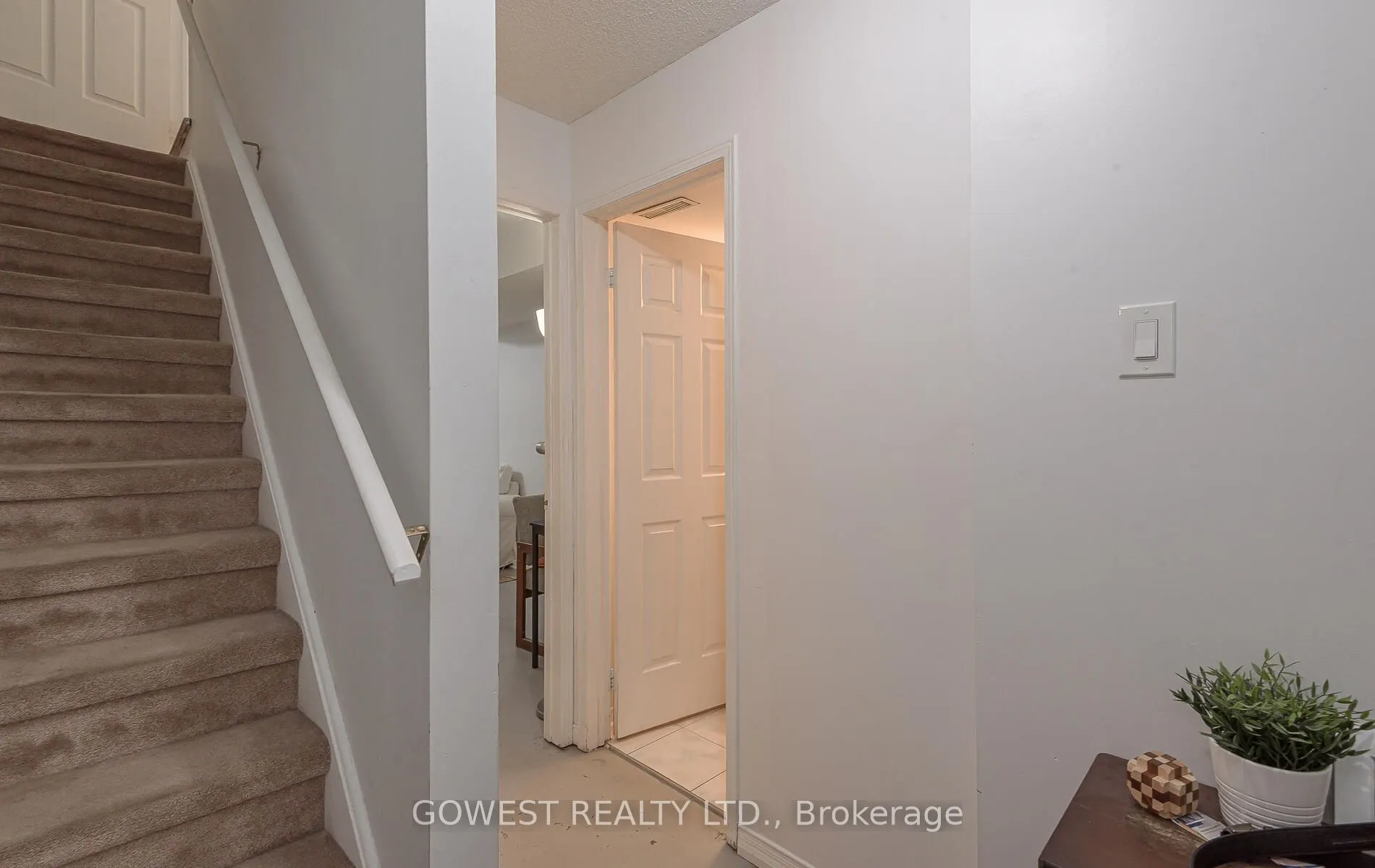1538 Dupont Street, #B