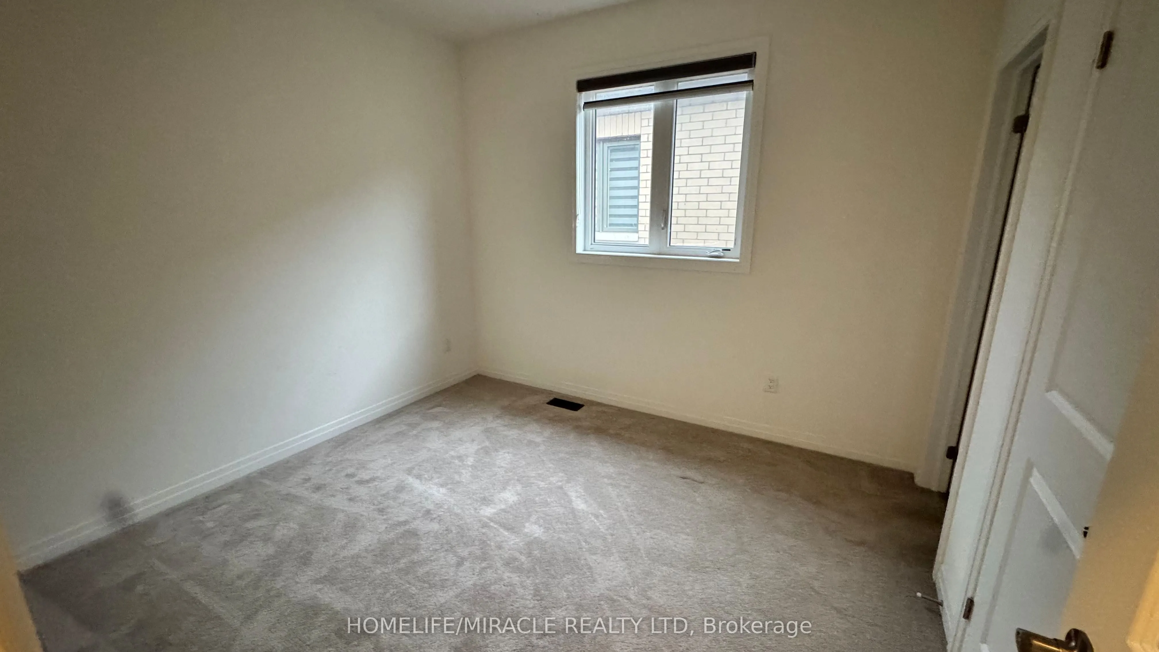 11 Haydrop Road