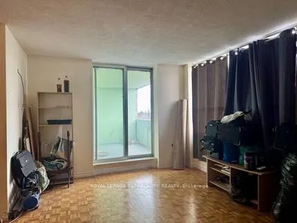 40 Panorama Court, #605