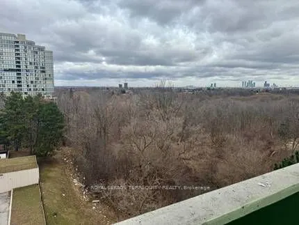 40 Panorama Court, #605