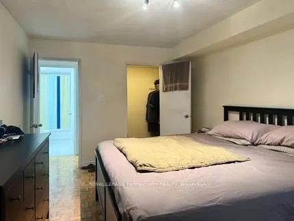40 Panorama Court, #605
