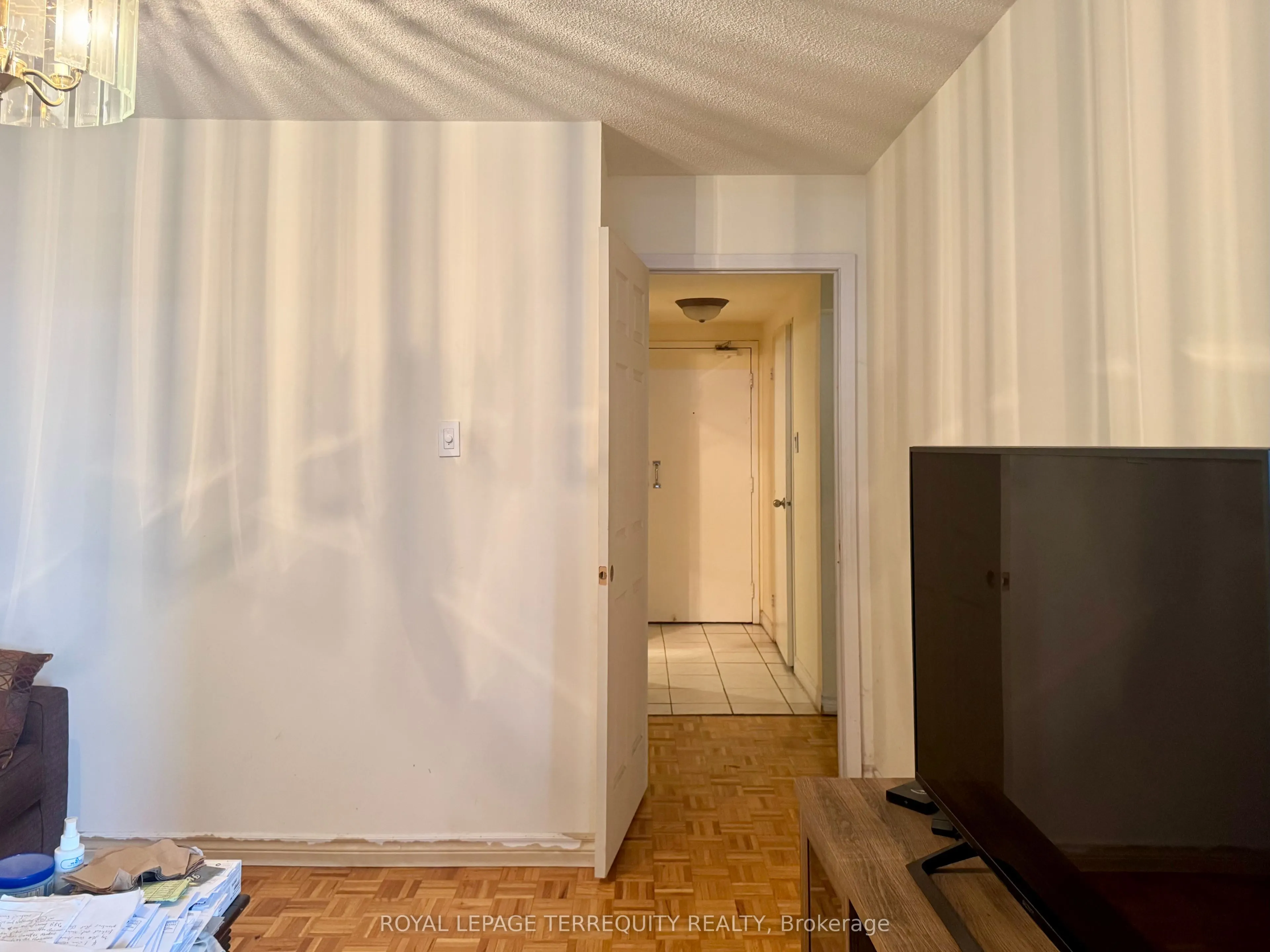 40 Panorama Court, #605