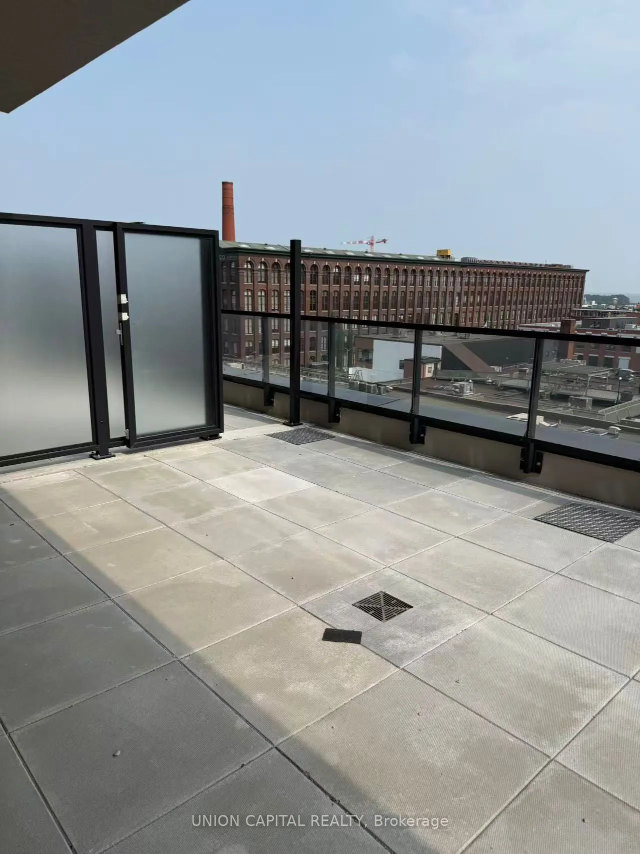 285 Dufferin Street, #521
