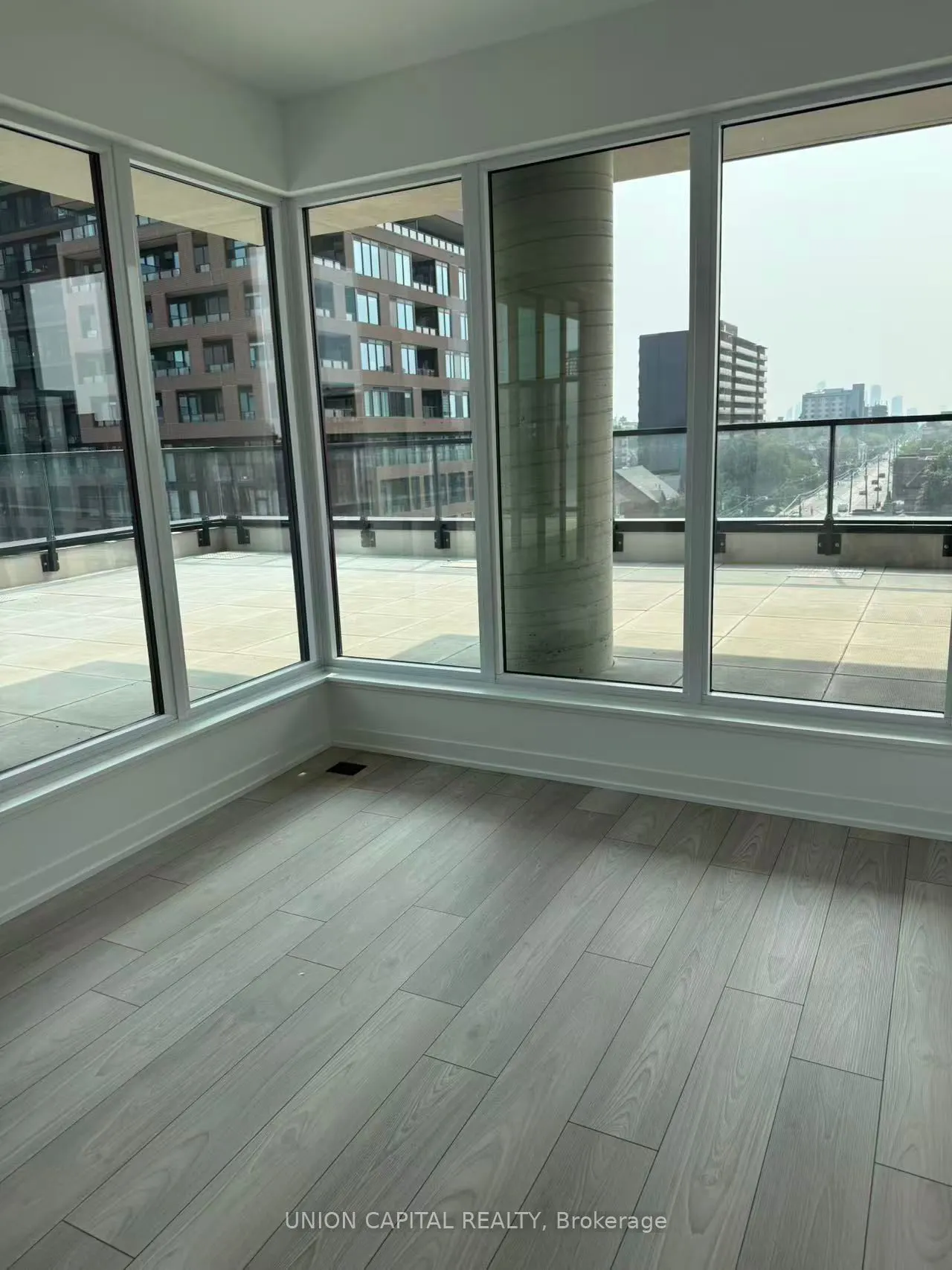 285 Dufferin Street, #521