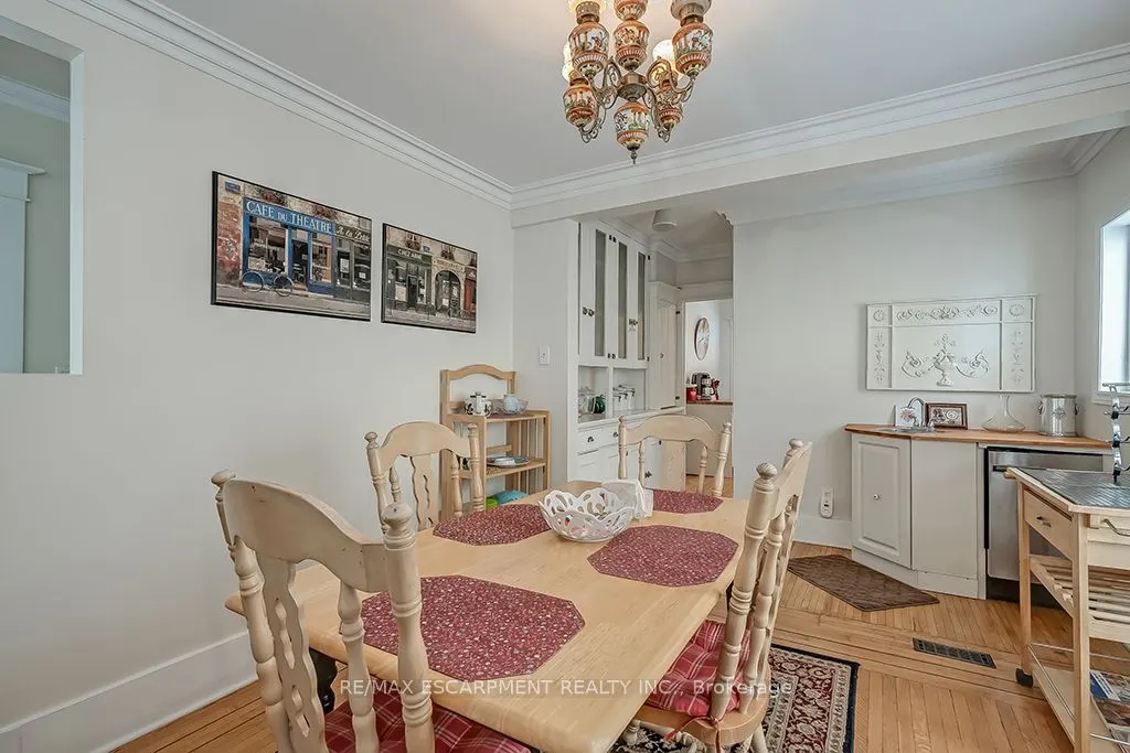 1415 Lakeshore Road