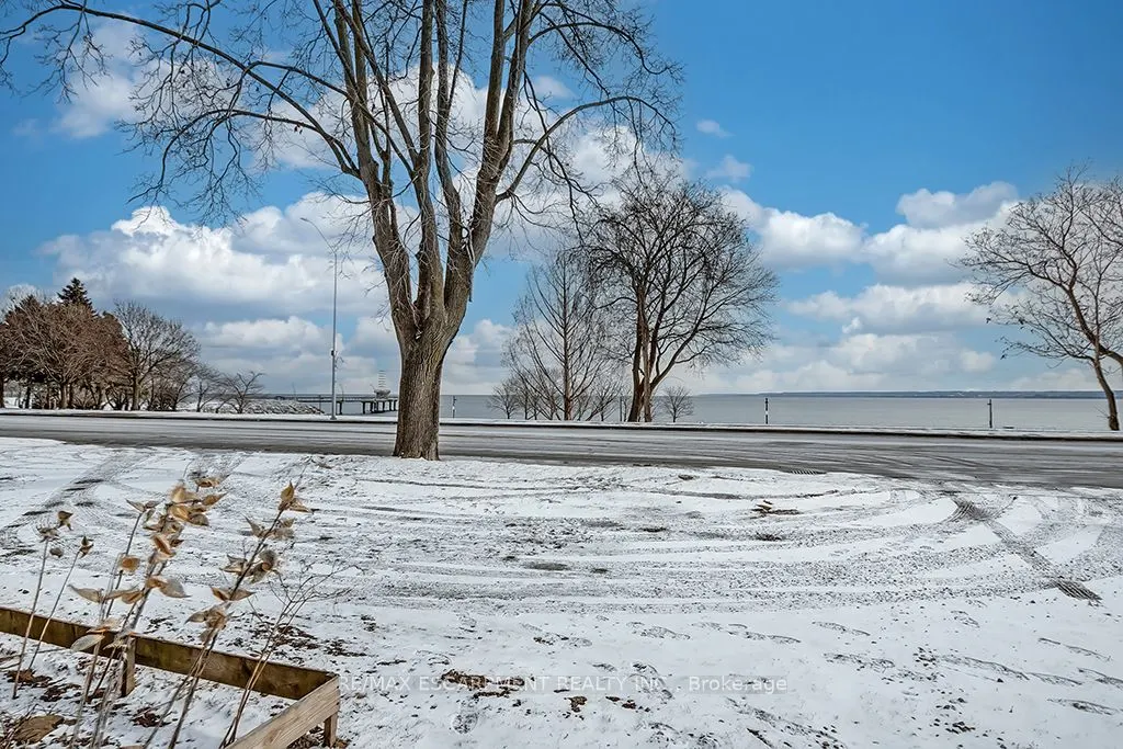 1415 Lakeshore Road