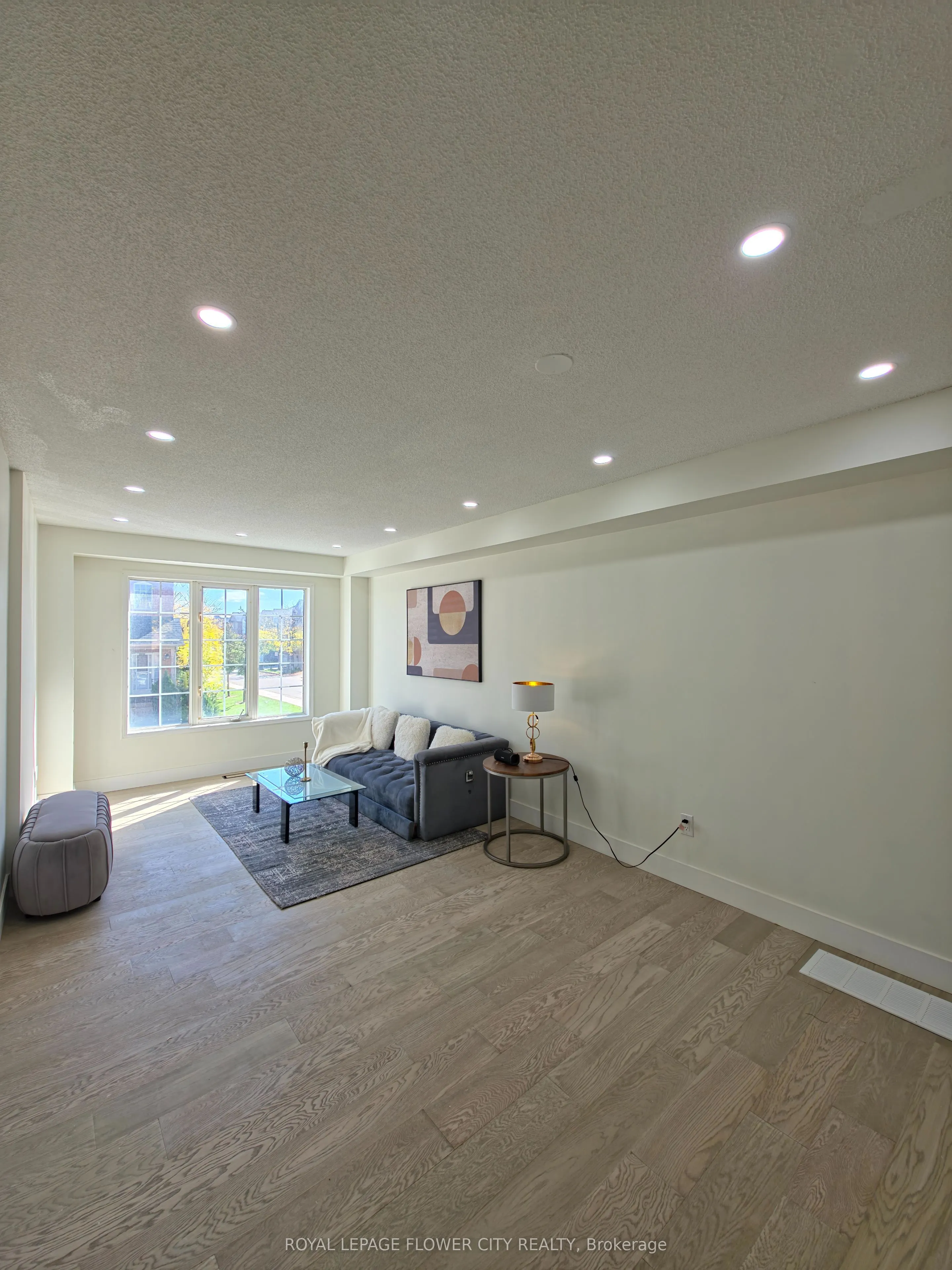 65 Brickyard Way, #35