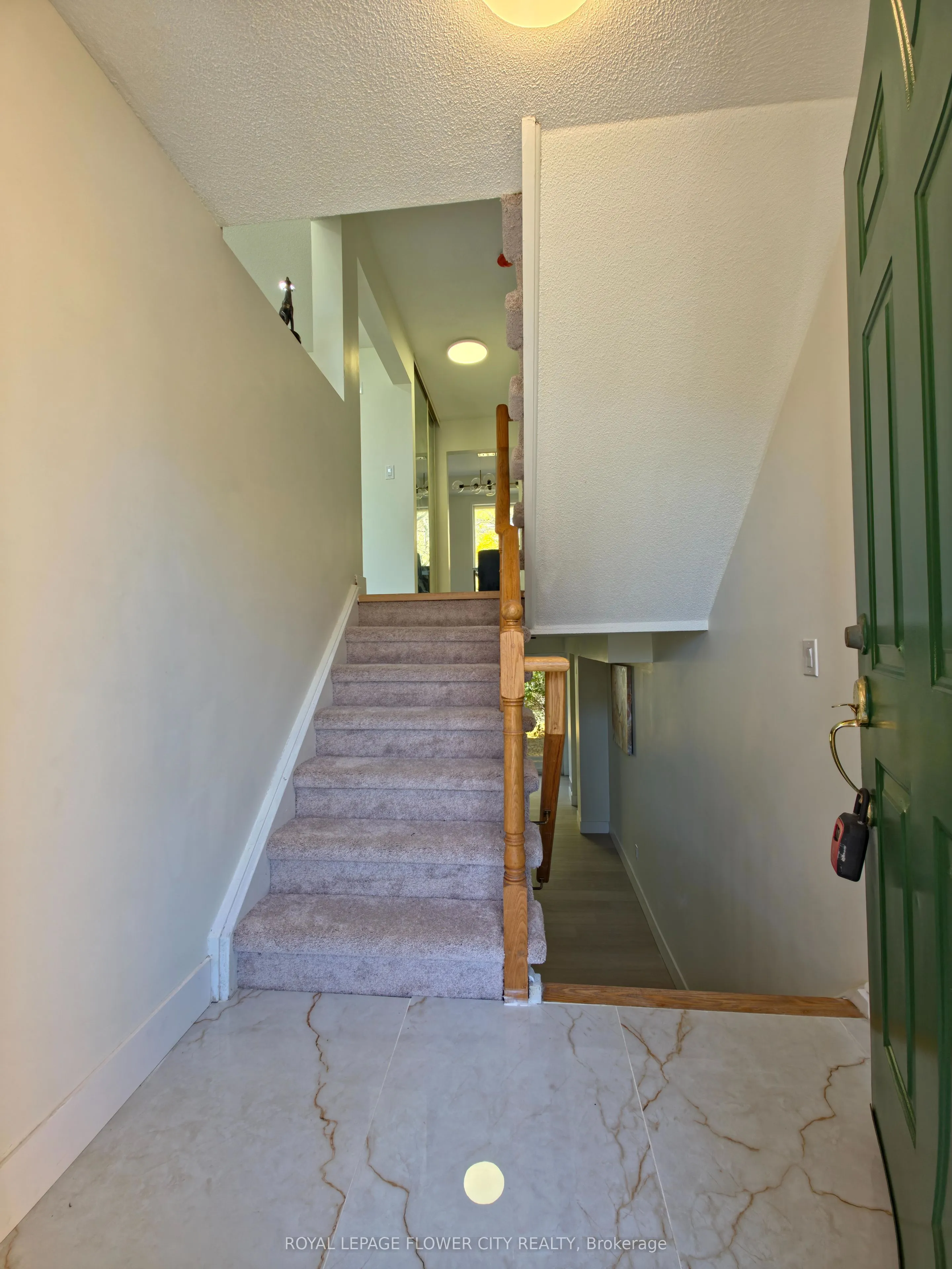 65 Brickyard Way, #35