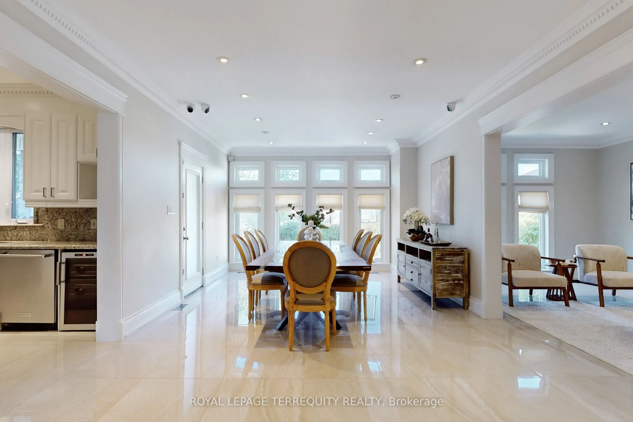 12 Highland Hill